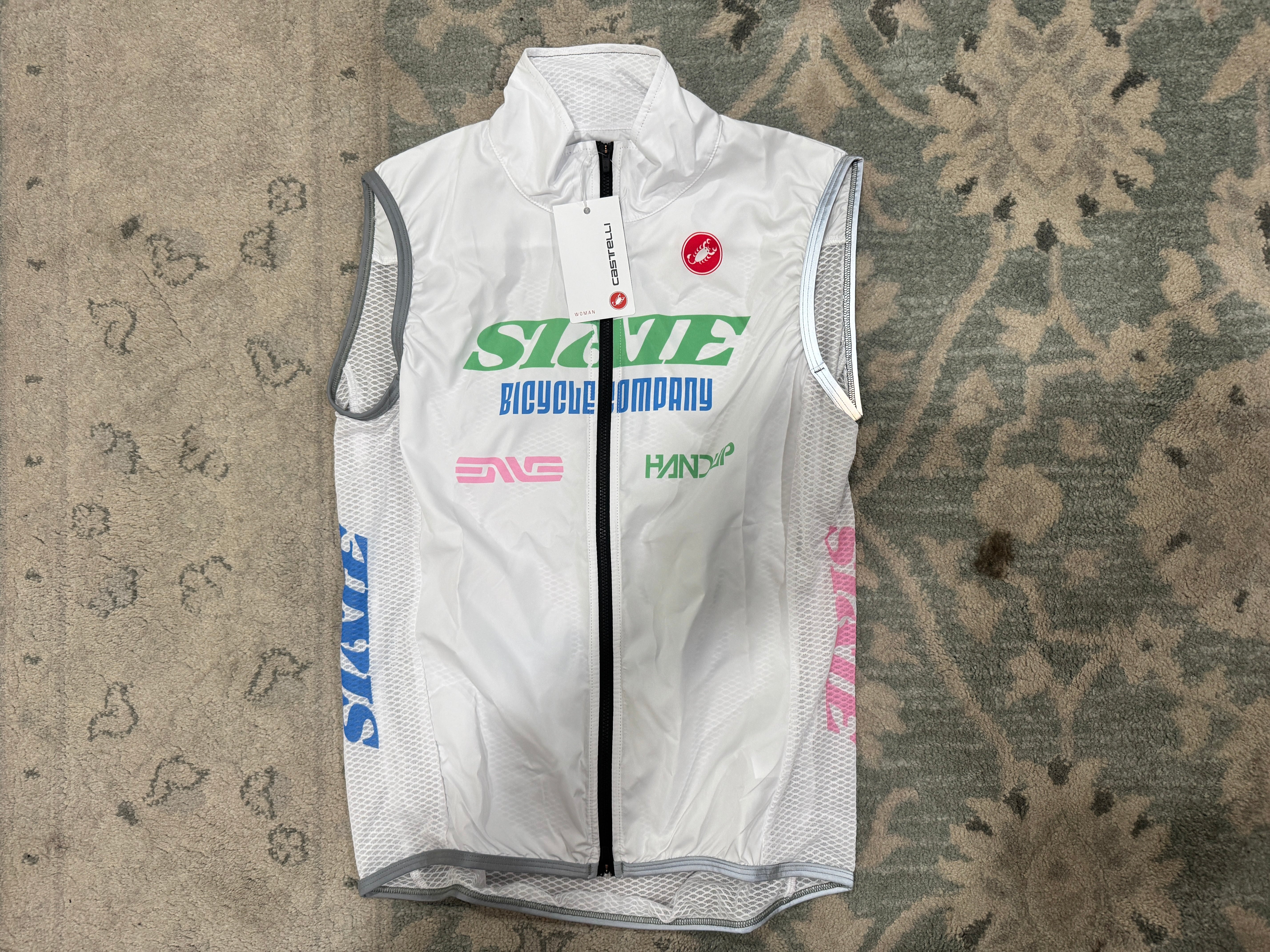 #TEAM - Castelli Women's Pro-Light Wind Vest | State Bicycle Co. Team Issue (Women's Medium / Men's Small – Brand New w/ Tags)、mySite、bearsvspackers