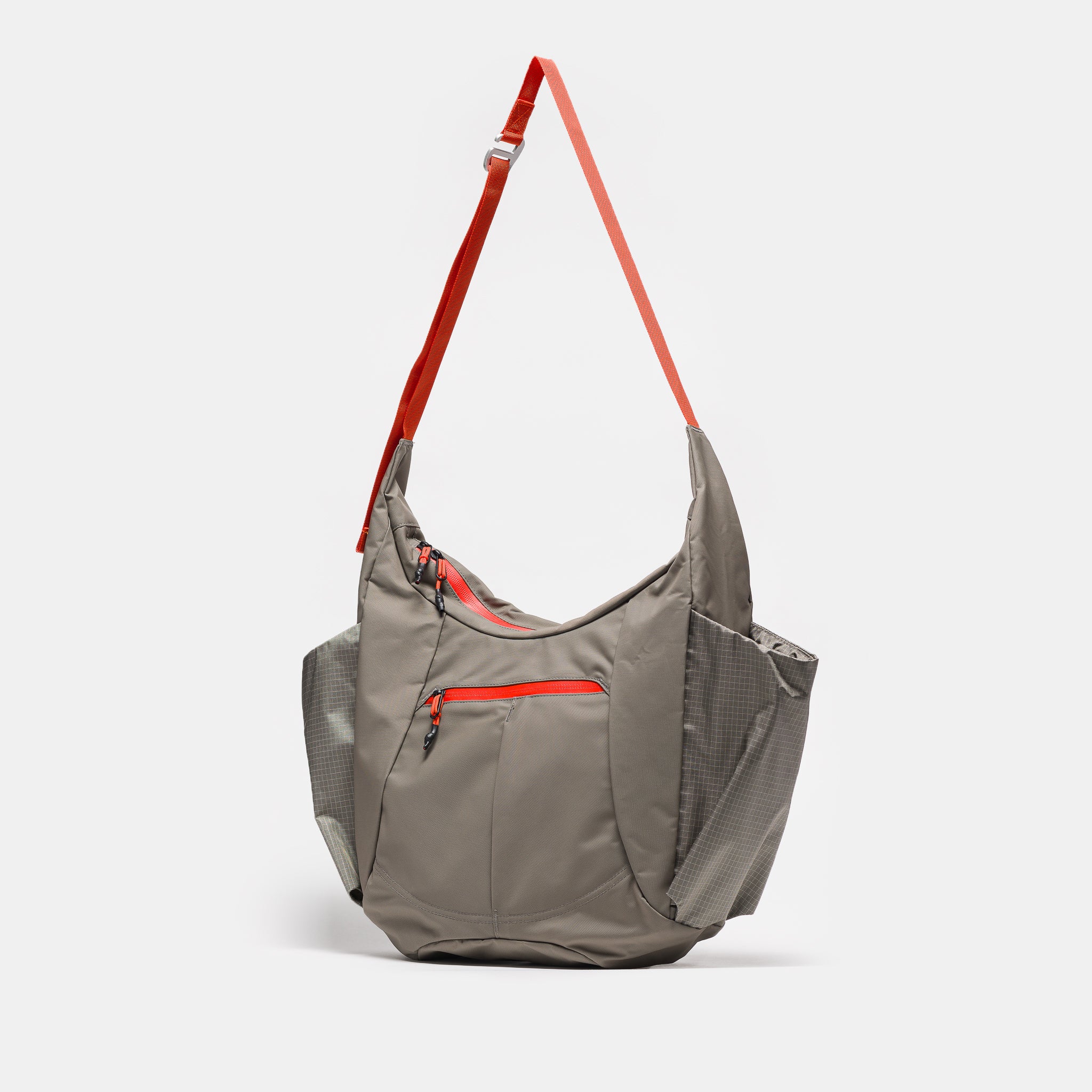 Static Comp Shoulder Bag in Canteen