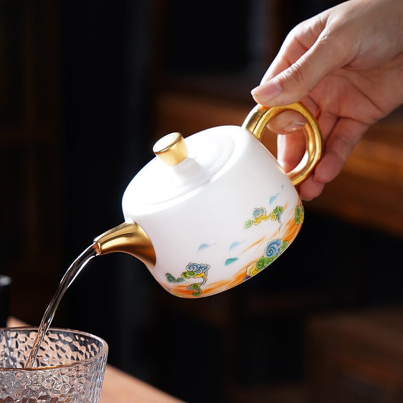 GEEK BAR-https://www.hot-toy.com/