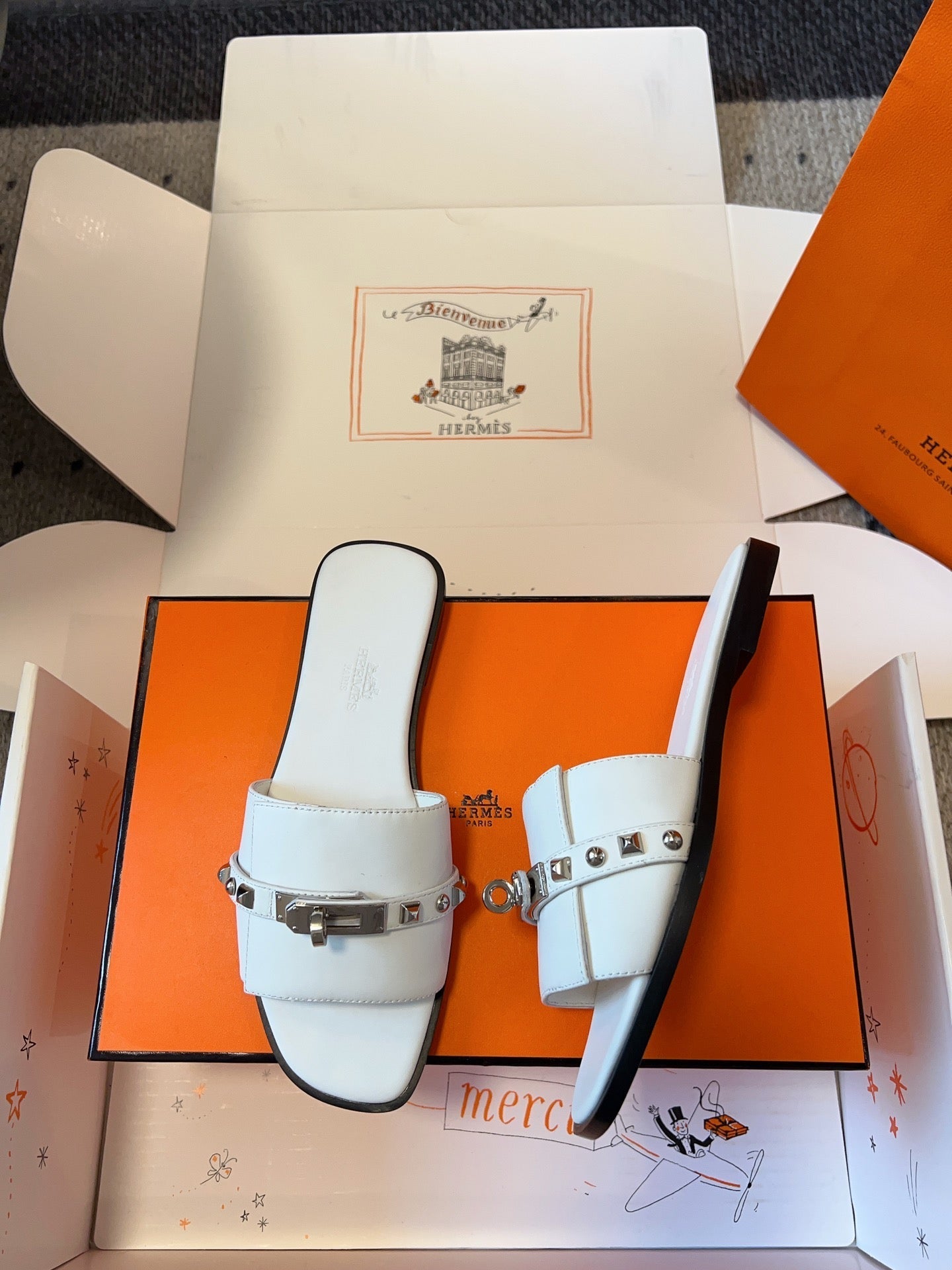 GIULIA FLAT SANDAL IN WHITE CALFSKIN、mysite、Cacoeks