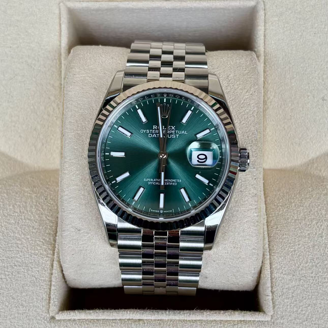 Rolex Datejust 41mm Super CloneSwiss Replica Watch Mint Green DialRef m126334-0028 3235 Swiss Movement