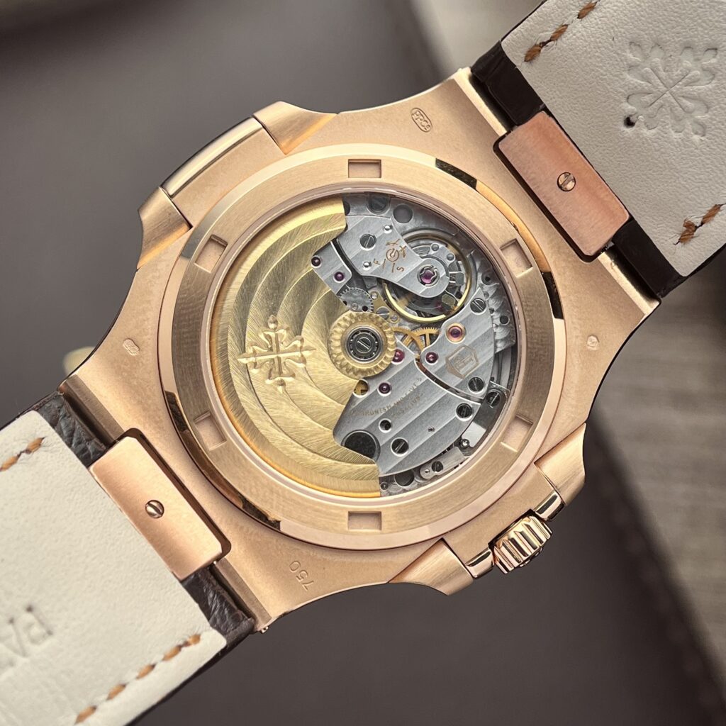 Đồng Hồ Patek Philippe Nautilus 5711 Replica 11 Dây Da Nâu 3K Factory (8)