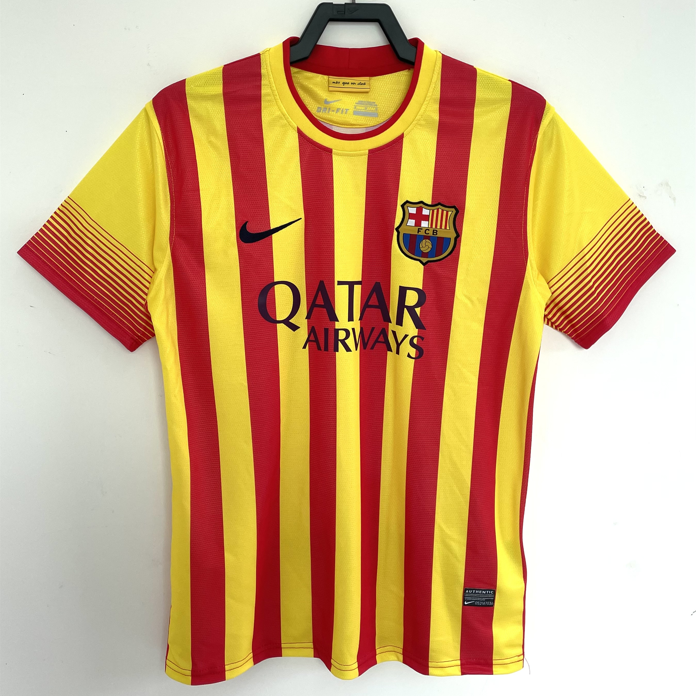 GlobeJersey-Retro Barcelona 13-14 Away Jersey