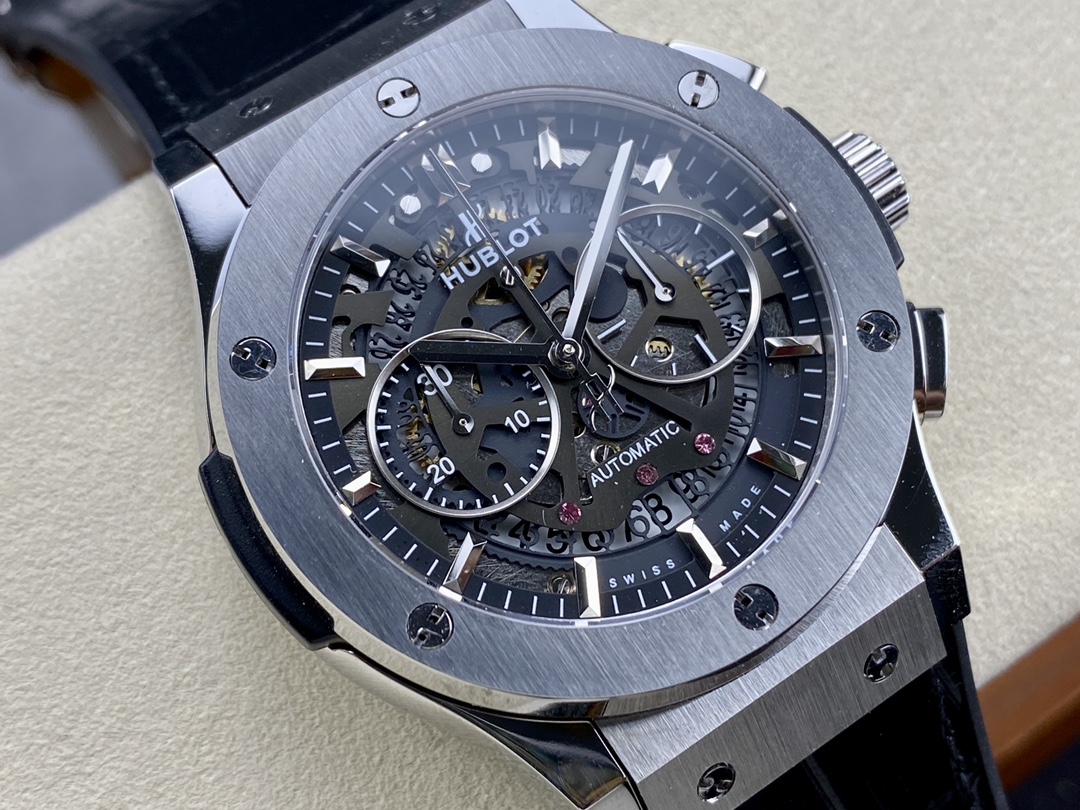 Hublot Classic Fusion 525.NX.0170.LR 45mm-fasswatch