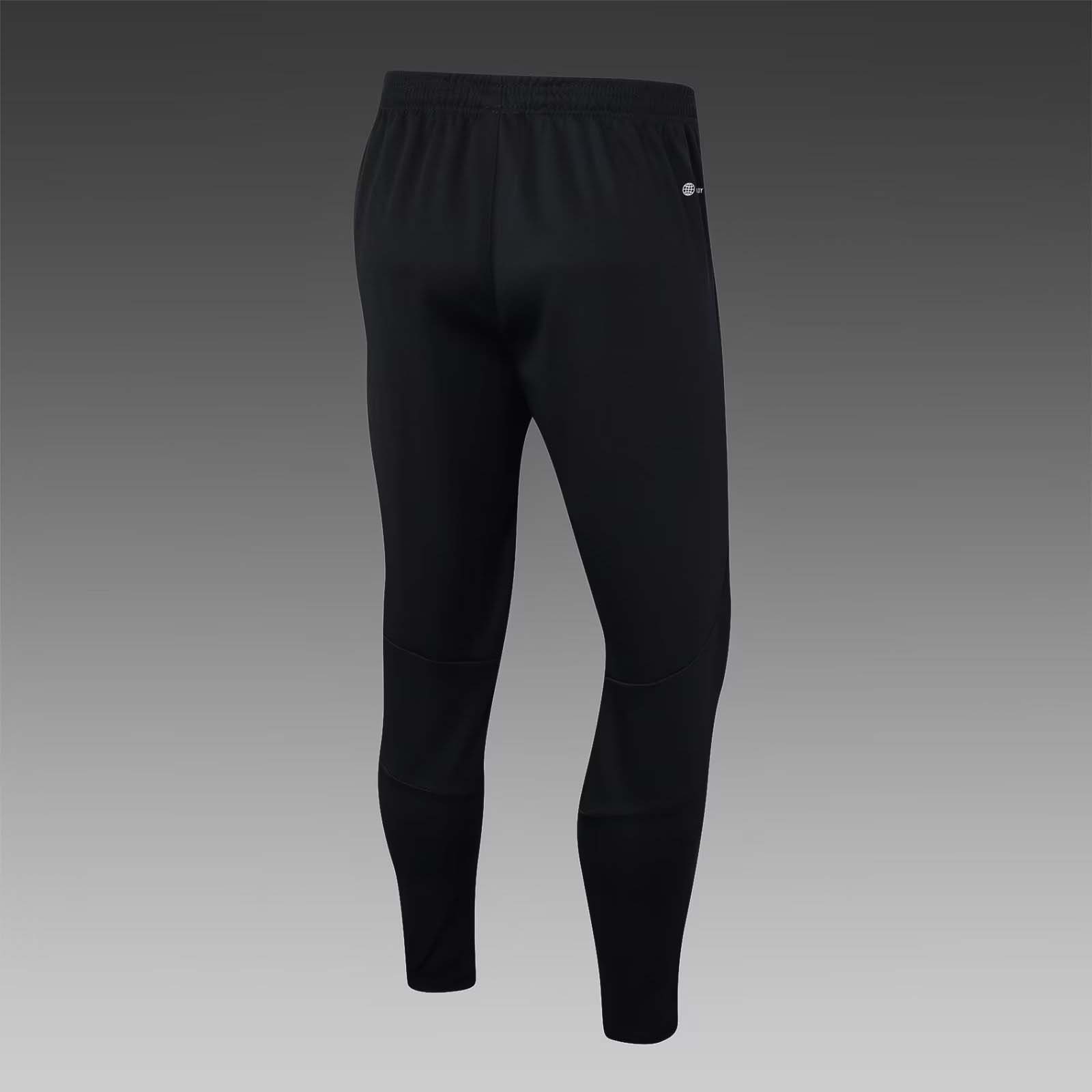 2023/2024 Bayern Munich Half-Pull Training Suit Black Football Shirt 1:1 Thai Quality Set:football jersey mysite: unitedjerseyfootball 邓江浪:football