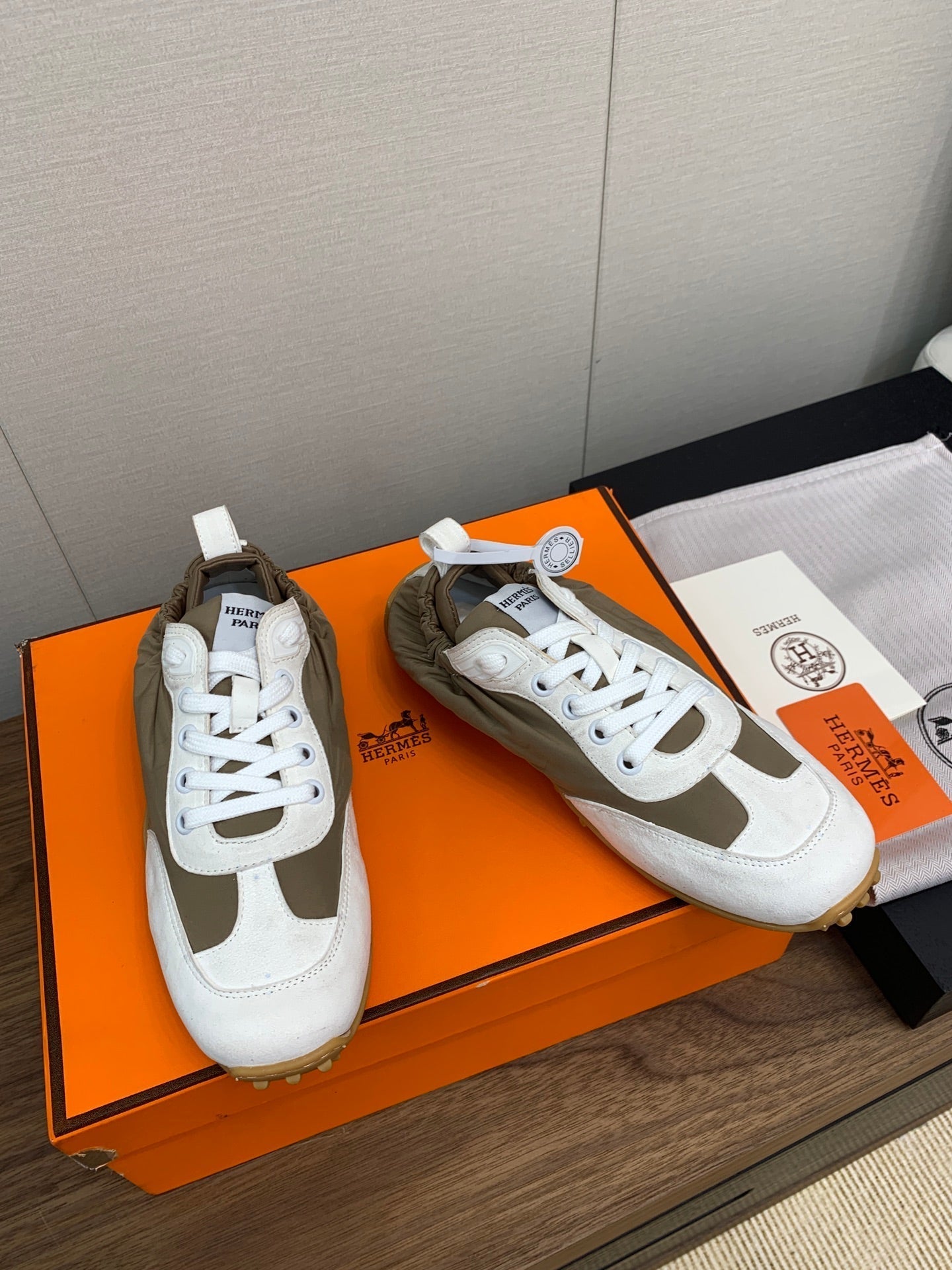 SKATEBOARD SHOES LIGHT GRAY MIX PEANUT CALFSKIN、mysite、Cacoeks