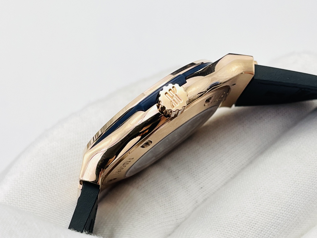 Hublot Classic Fusion 542.OX.1181.LR.1704 42mm-fasswatch