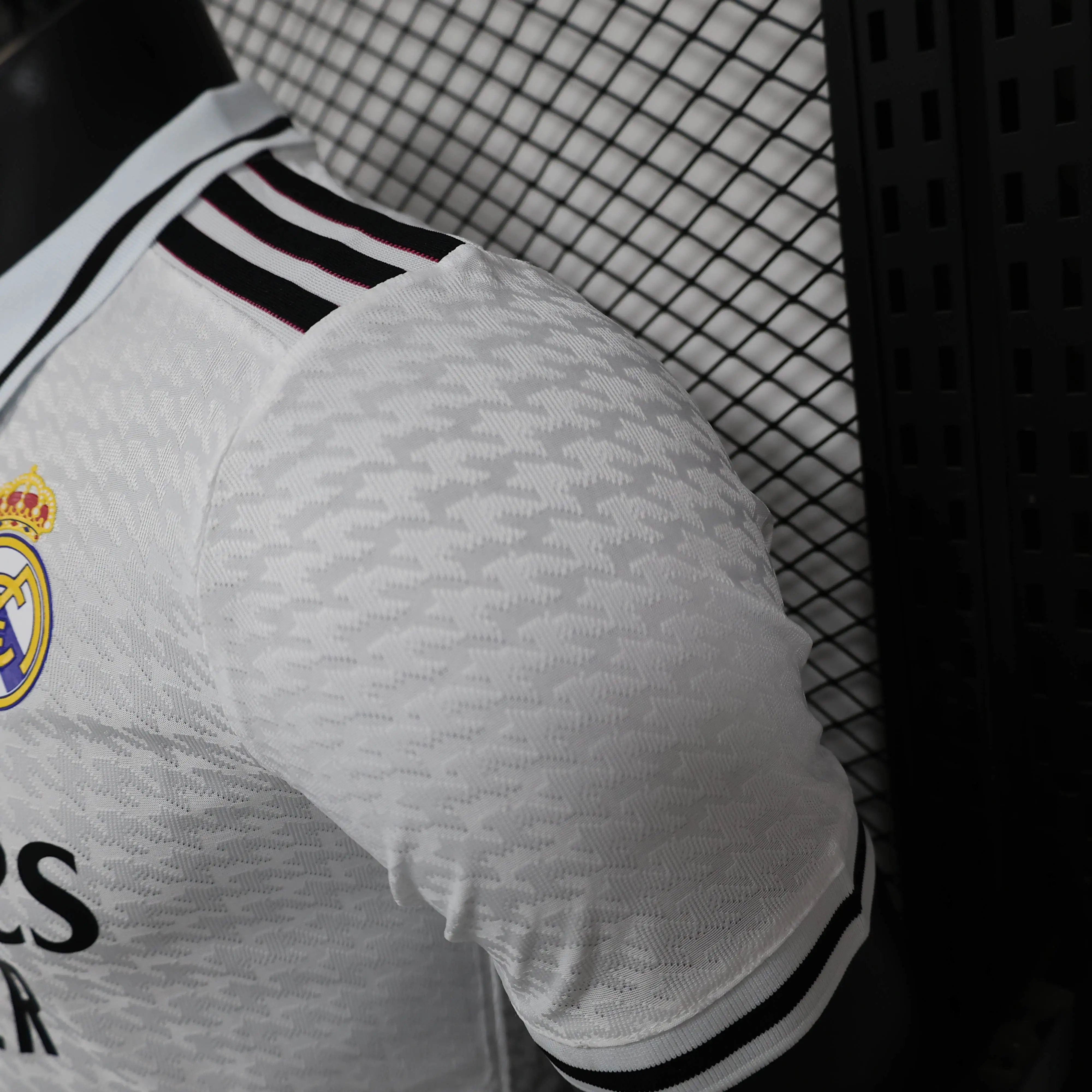 24-25 Real Madrid Home White soccer jersey-Player Version: Ajax 24-25 Home Stadium Jersey - Fans Version mysite: Adidas luxuryfootballshirts.com: https://www.luxuryfootballshirts.com/