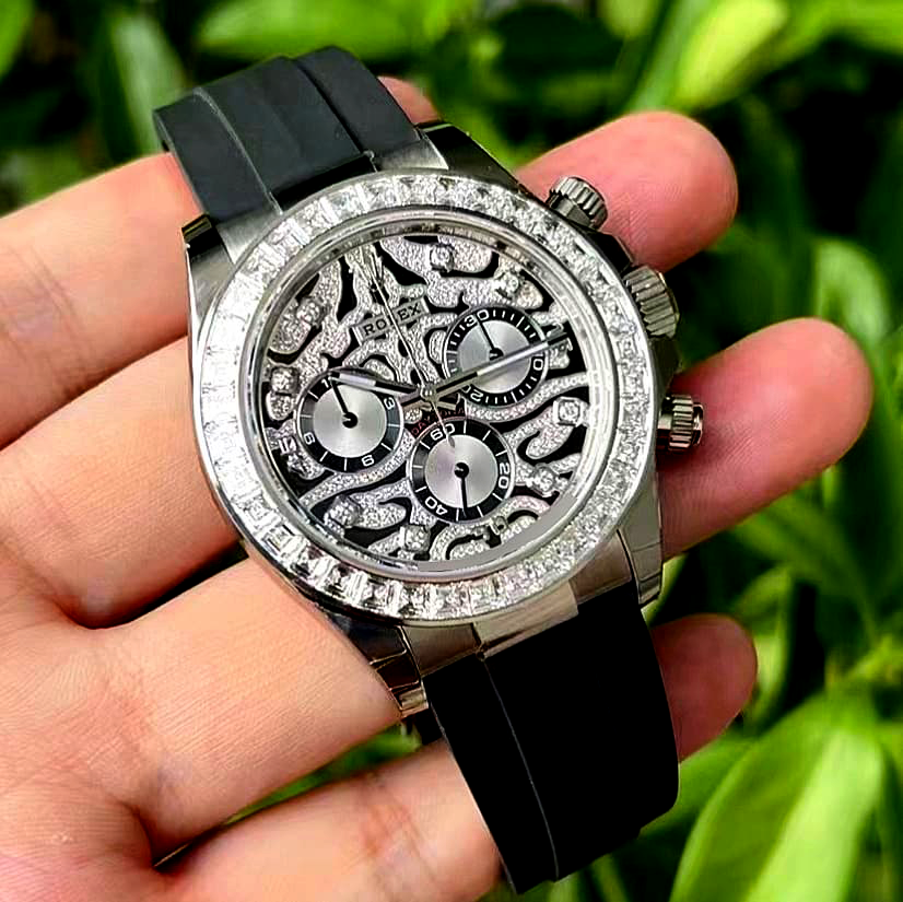 兼职  林炎: luxecystore