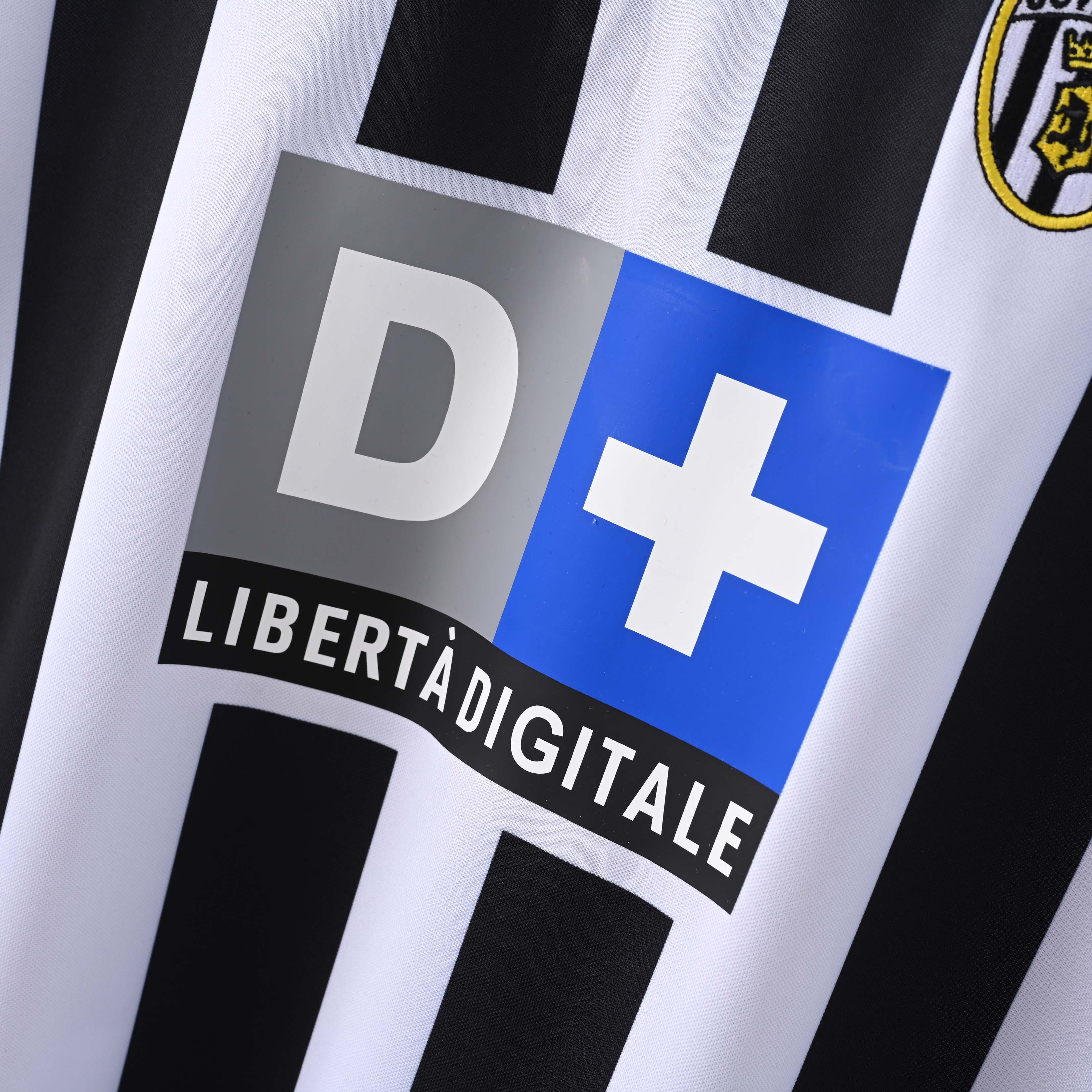 1999/2000 Retro Juventus Home Football Shirt 1:1 Thai Quality:football jersey mysite: unitedjerseyfootball 邓江浪:football