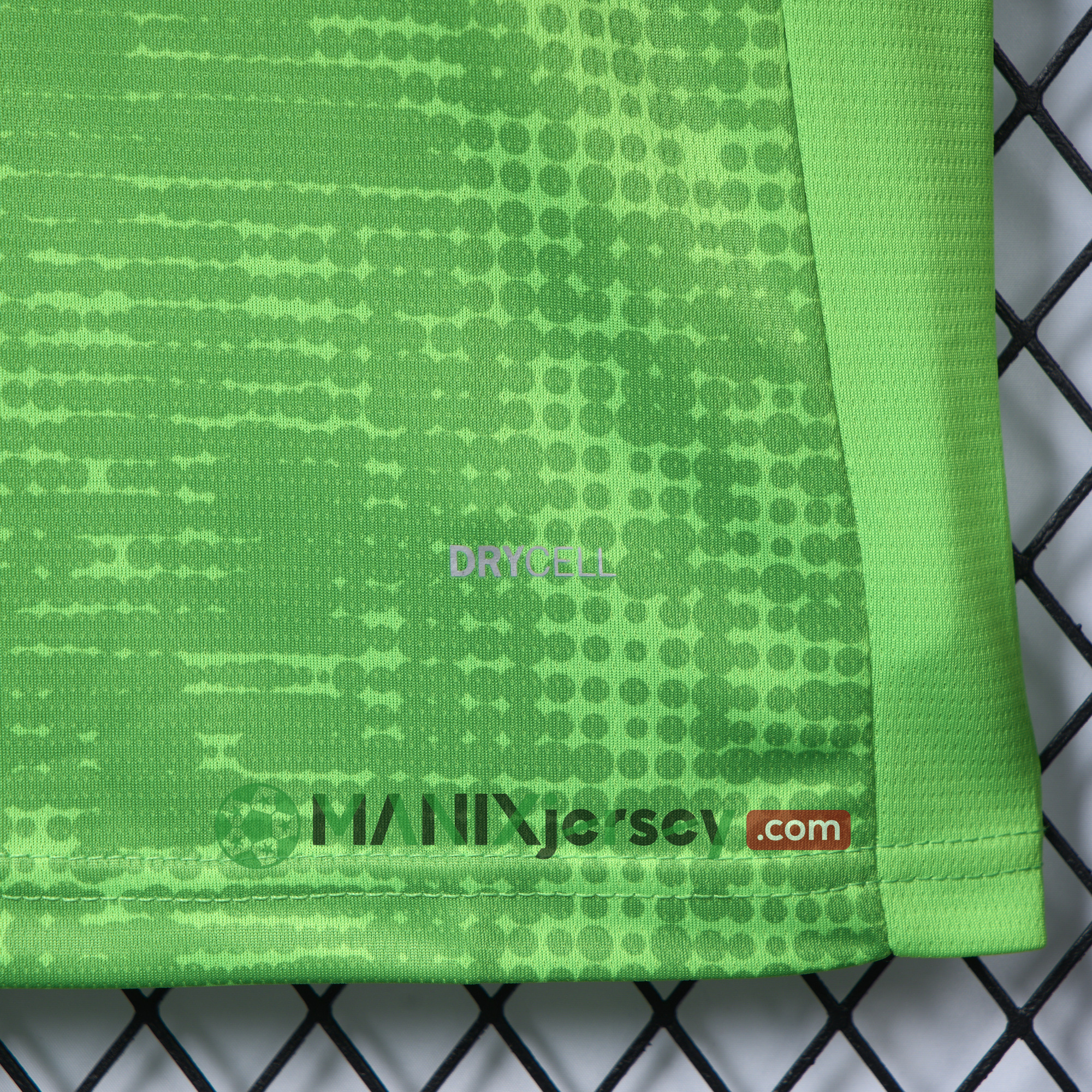 ManixJersey.com | Portugal 2025-26 Green Goalkeeper Jersey - Fans Version -Customize Name, Number and Patch | Worldwide Shipping