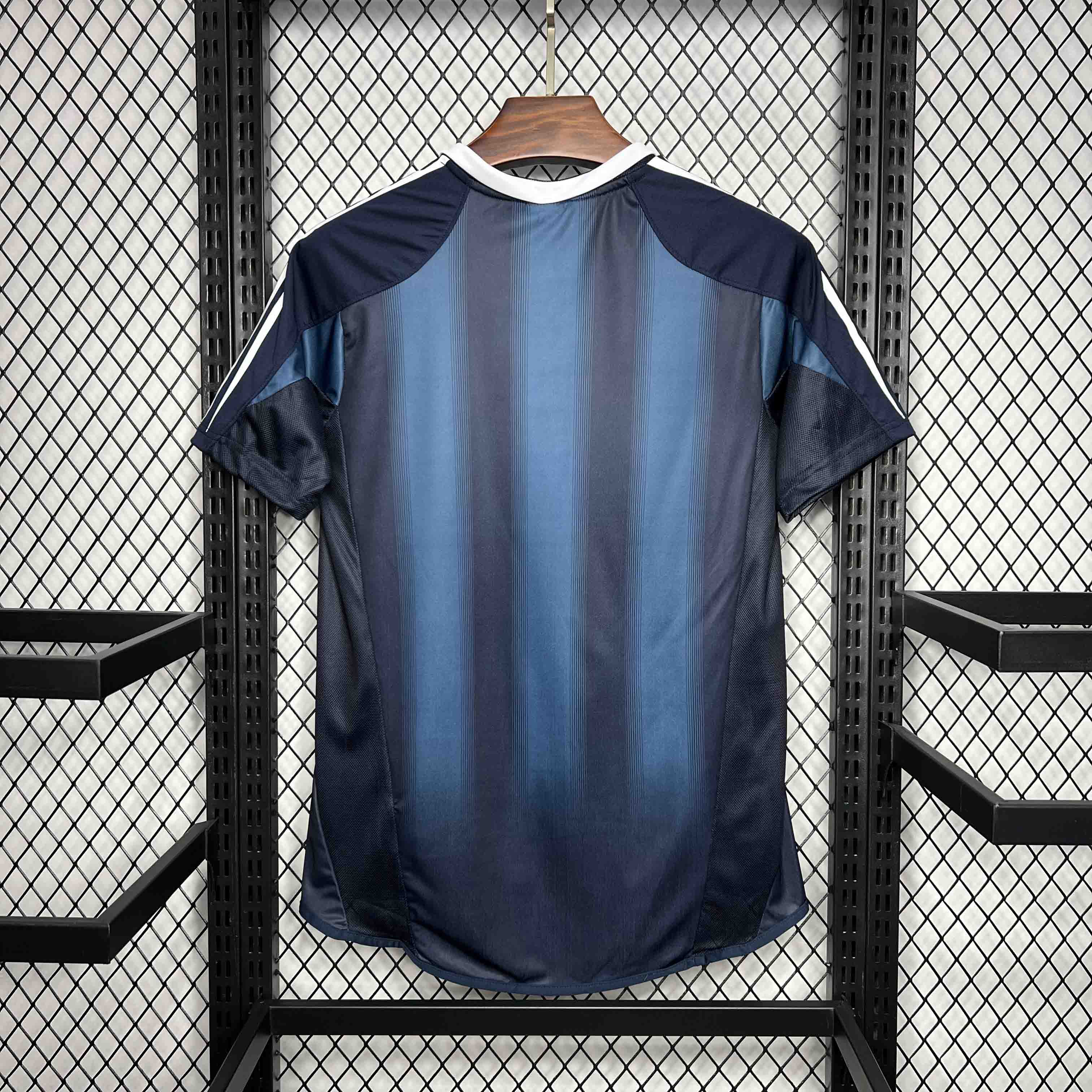 JerseysGala.com | Retro Newcastle United 2004-05 Away Jersey -Customize Name, Number and Patch | Worldwide Shipping