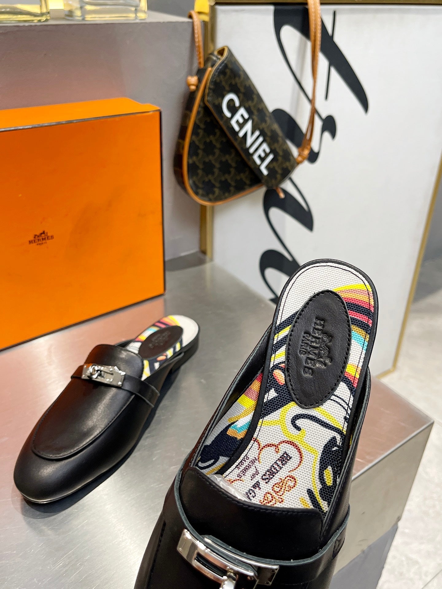 0Z MULE BLACK CALFSKIN WITH PATTERN、mysite、Cacoeks