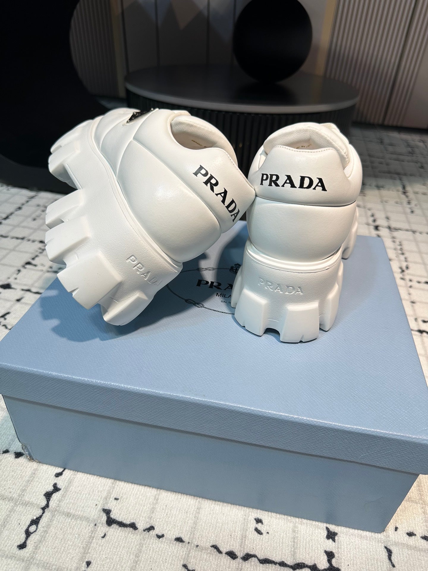 PRA MONOLITH BRUSHED LACE-UP SHOES WHITE LAMBSKIN、mysite、Cacoeks