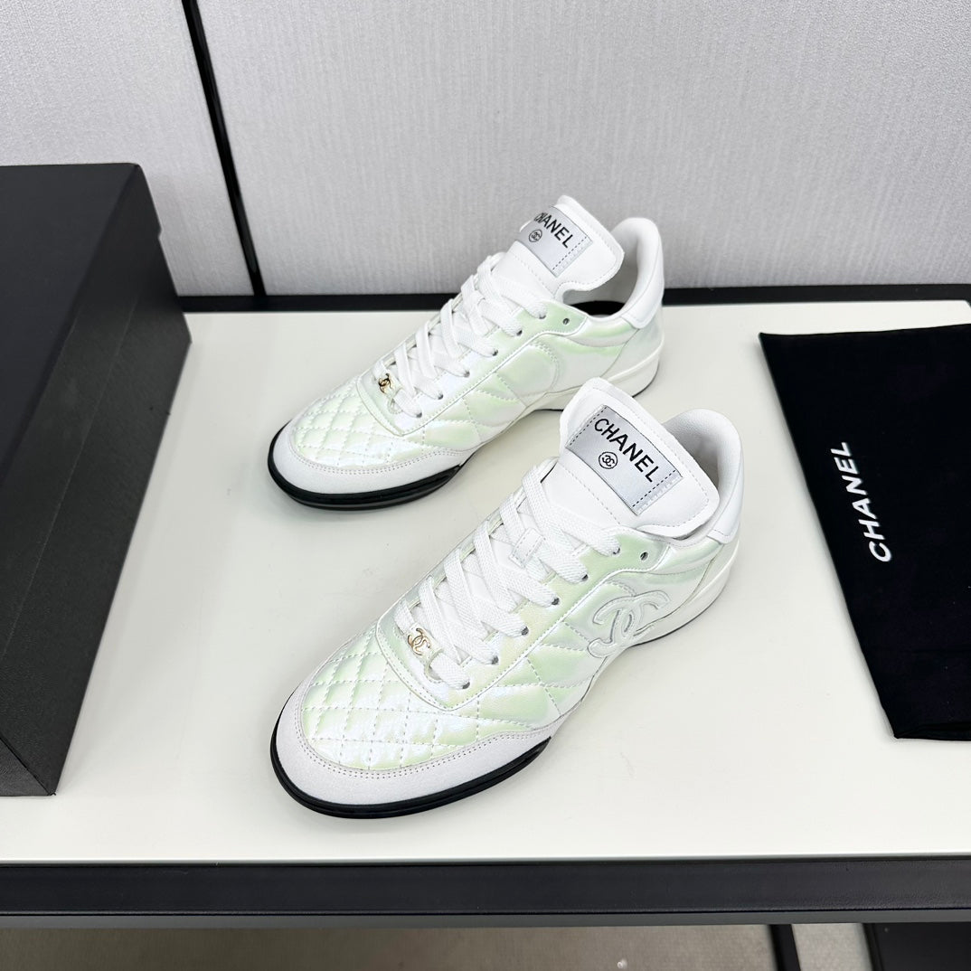 SPORTS SHOES IN GLOSSY WHITE CALFSKIN、mysite、Cacoeks