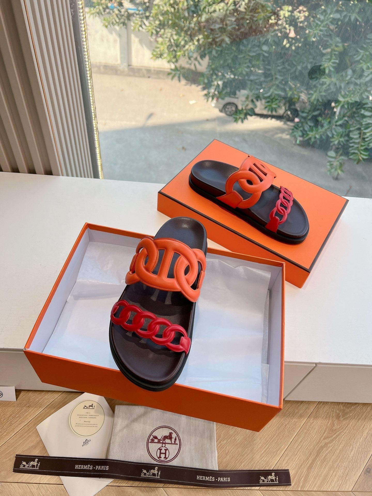 EXTRA SANDAL IN CHERRY RED MIX FIRE ORANGE CALFSKIN、mysite、Cacoeks