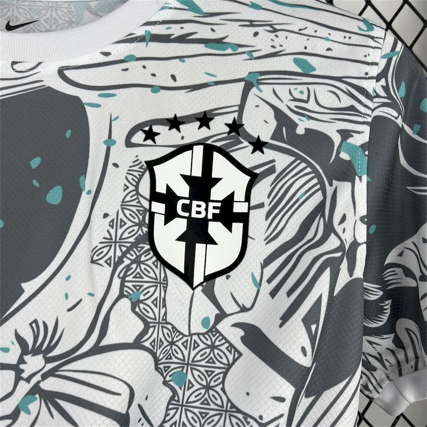 UltraTrikot-Brazil 2025 Blue Macaw Special Edition White Jersey - Fans Version