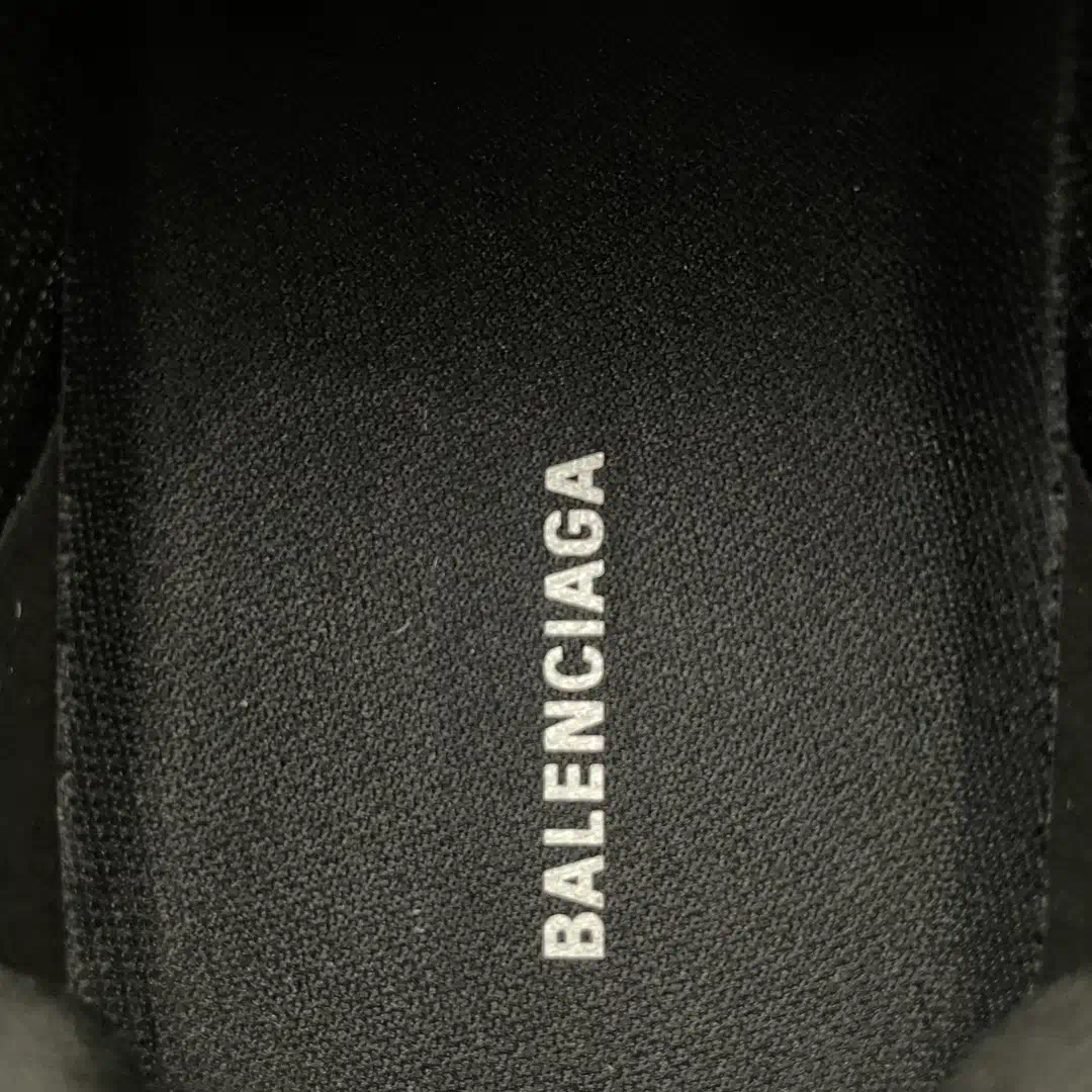 Balenciaga Circuit Sneaker in Black、mysite、Cacoeks