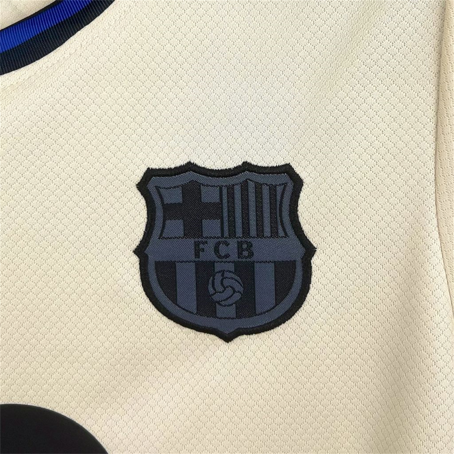 UltraTrikot-Barcelona 25-26 Away Kids Kit