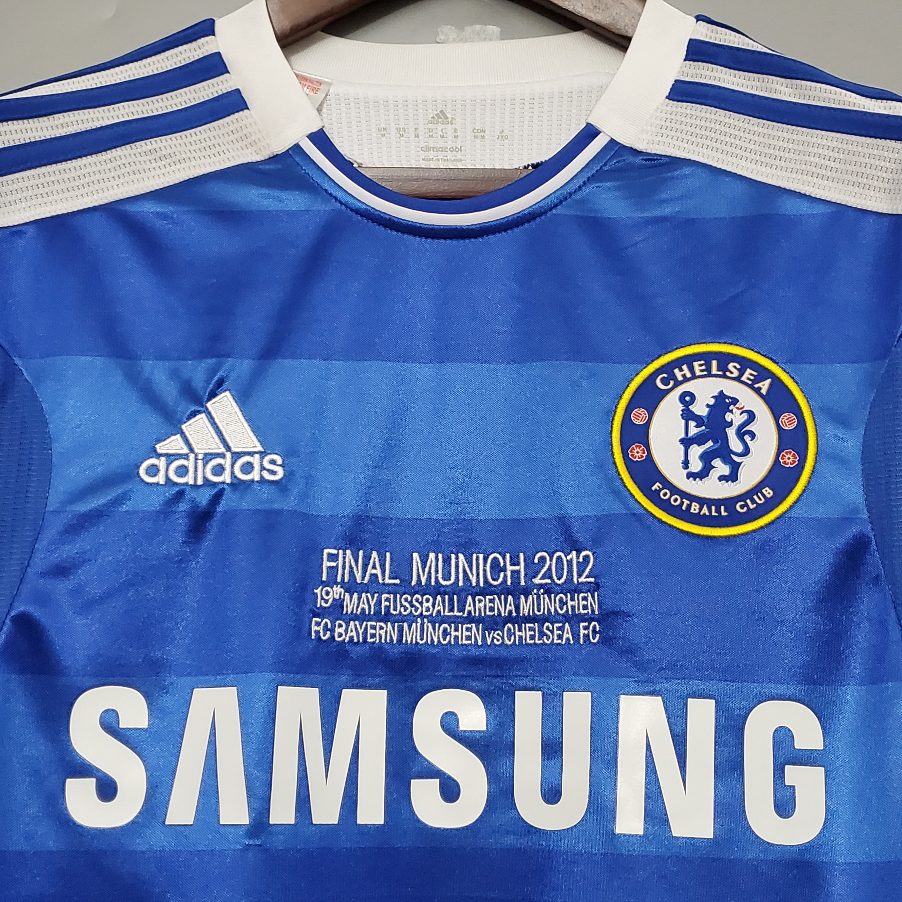Higojerseys-Retro C.H.E.L.S.E.A 2011-12 Home Stadium Jersey - Champions League Final