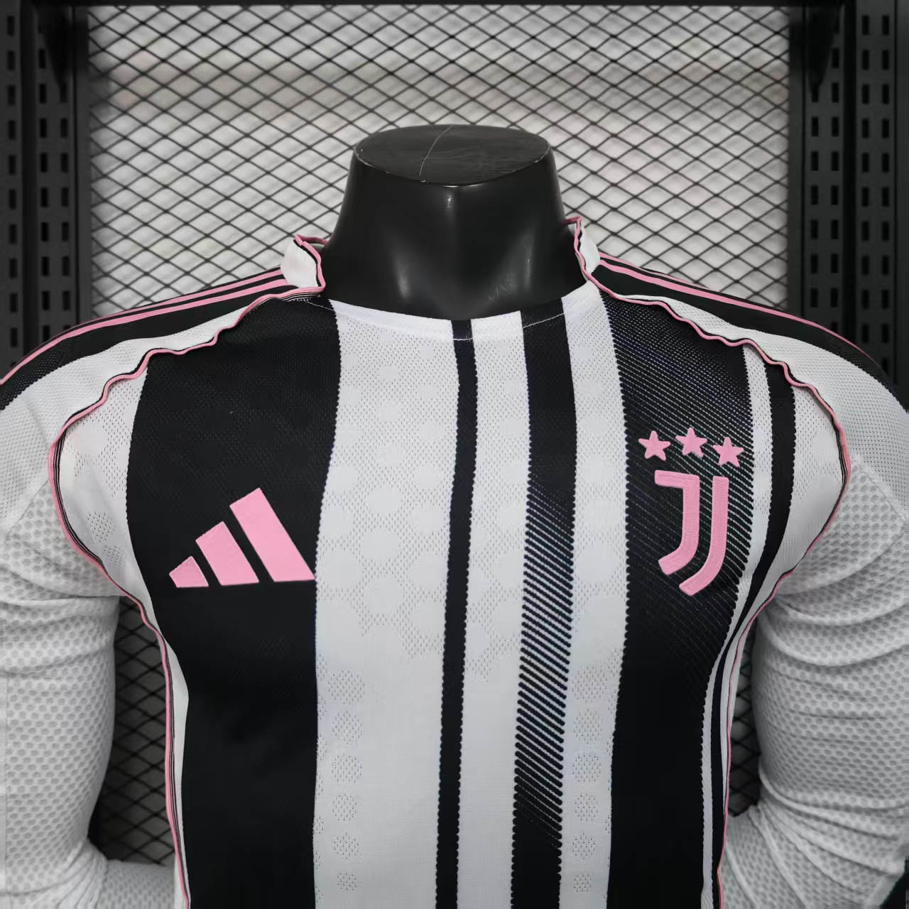 2025/2026 Player Version Long Sleeve Juventus Home Football Shirt 1:1 Thai Quality:football jersey mysite: unitedjerseyfootball 邓江浪:football