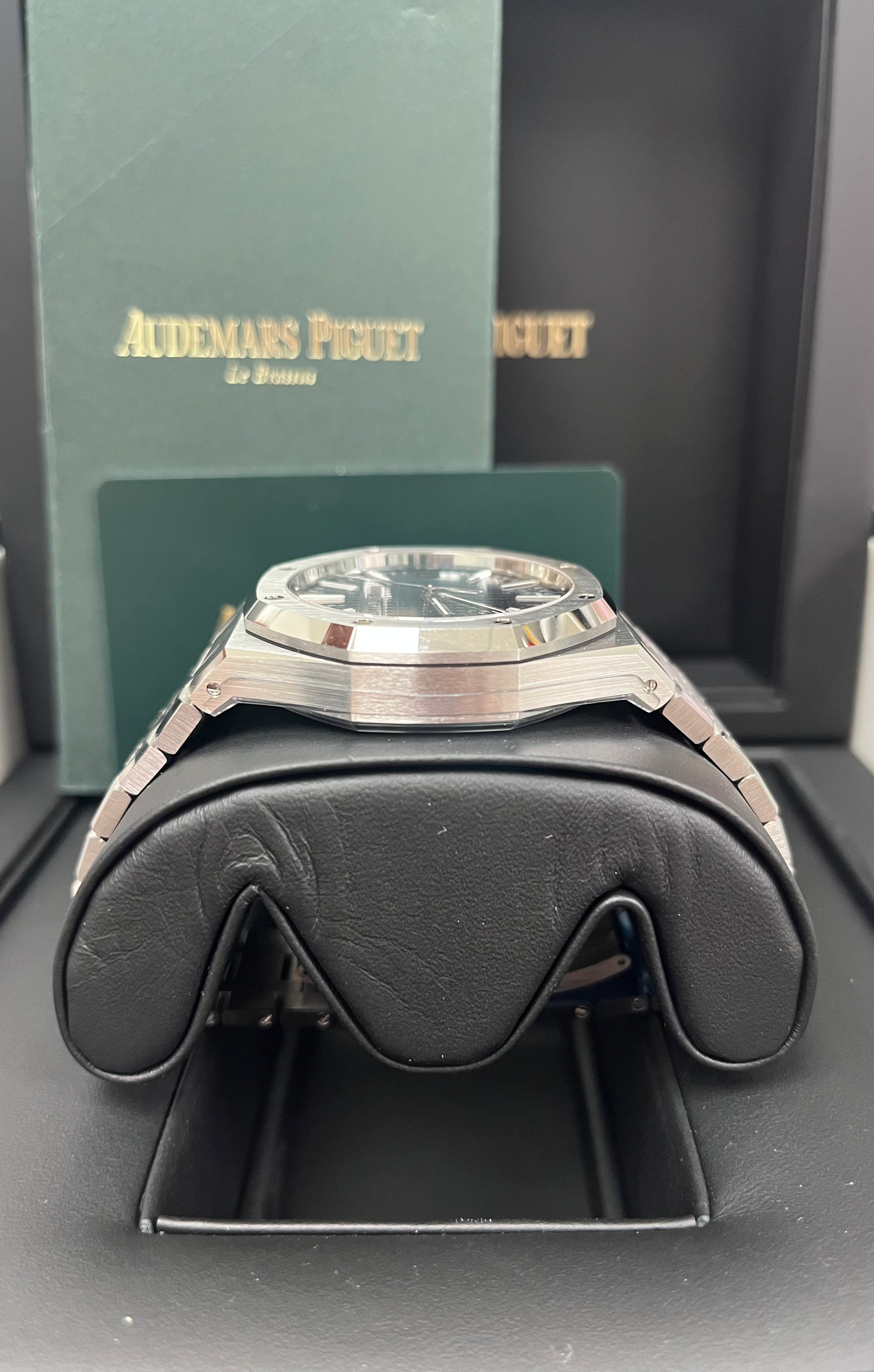 Watch 3