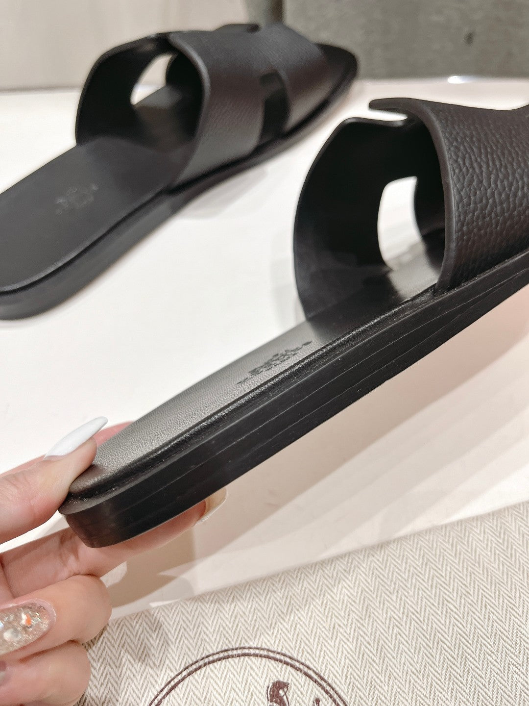 IZMIR SANDAL BLACK LAMBSKIN、mysite、Cacoeks