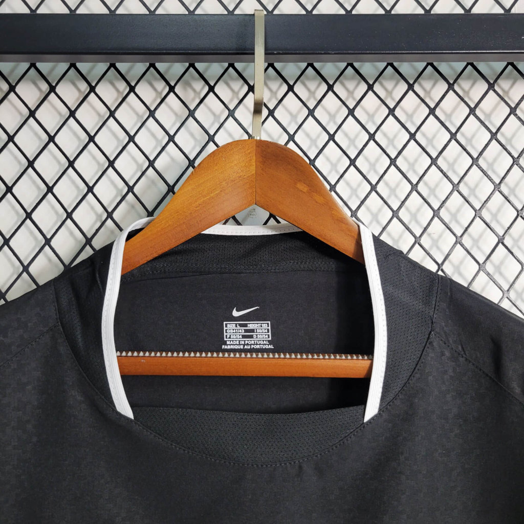 Higojerseys-Retro Manchester United 03-04 Away Stadium Jersey