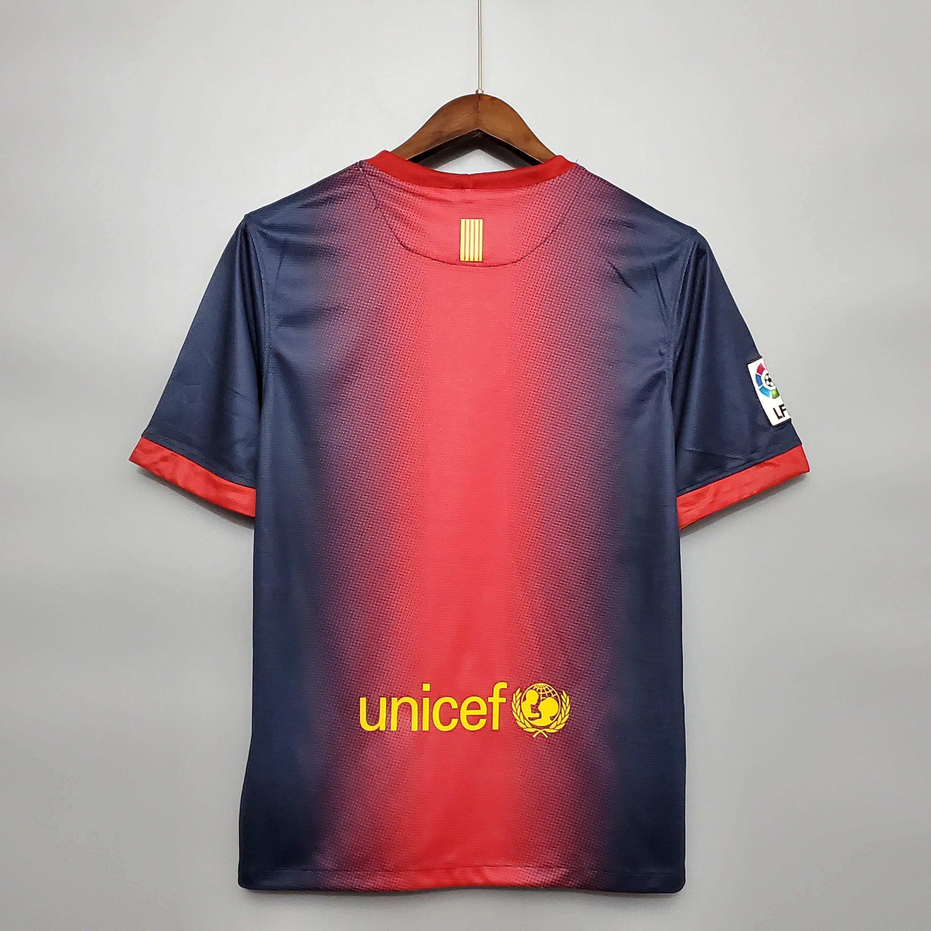 2012/2013 Retro Barcelona Home Football Shirt 1:1 Thai Quality:football jersey mysite: unitedjerseyfootball 邓江浪:football