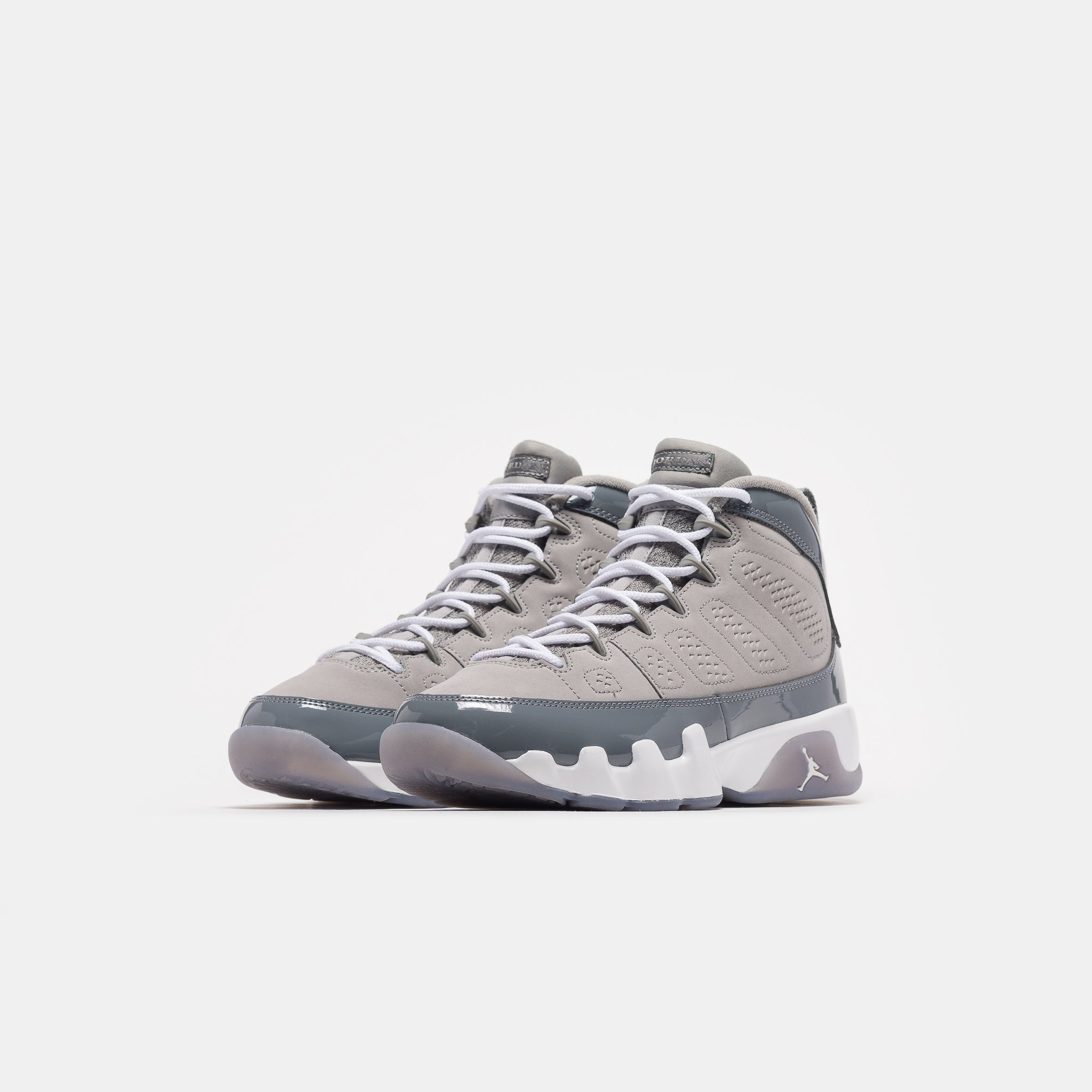 Air Jordan 9 Retro Big Kids Sneaker in Medium Grey/Cool Grey/White