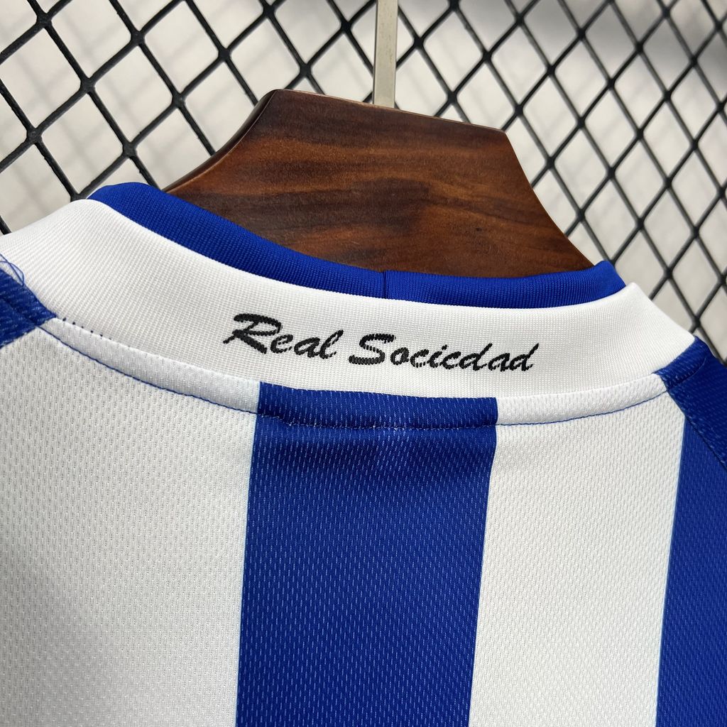 ManixJersey.com | Retro Real Sociedad 2002-03 Home Jersey -Customize Name, Number and Patch | Worldwide Shipping