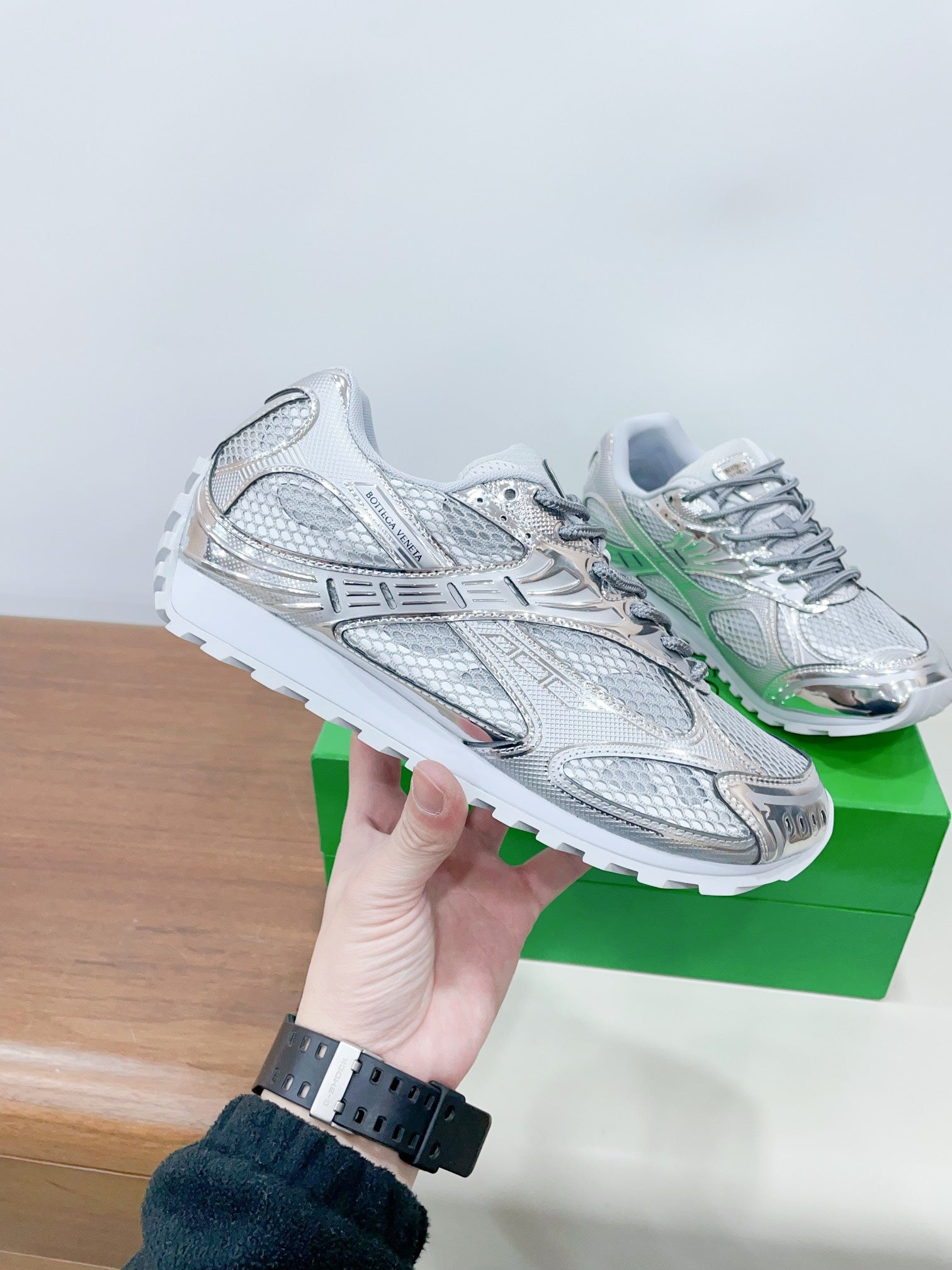 ORBIT SNEAKER IN SILVER TECHNICAL FABRIC AND METALLIC MESH、mysite、Cacoeks