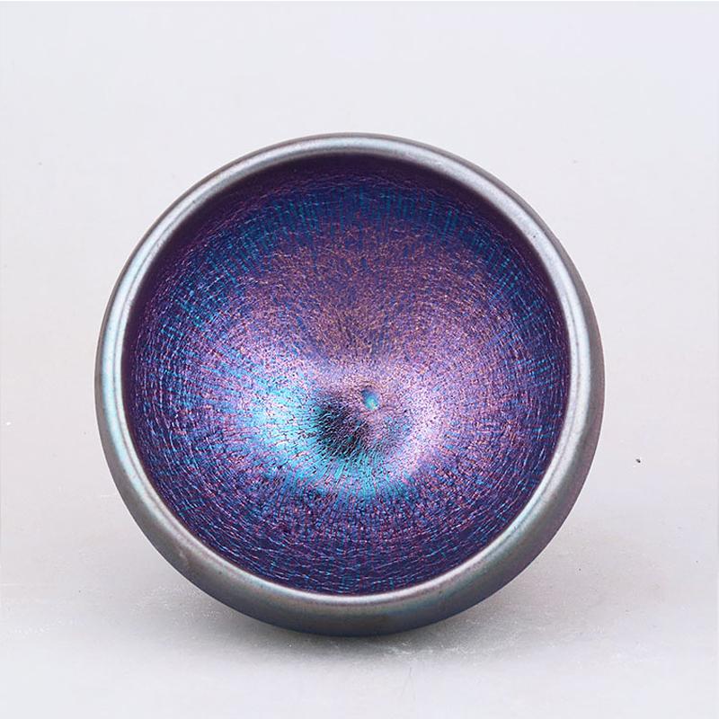 GEEK BAR-https://www.hot-toy.com/