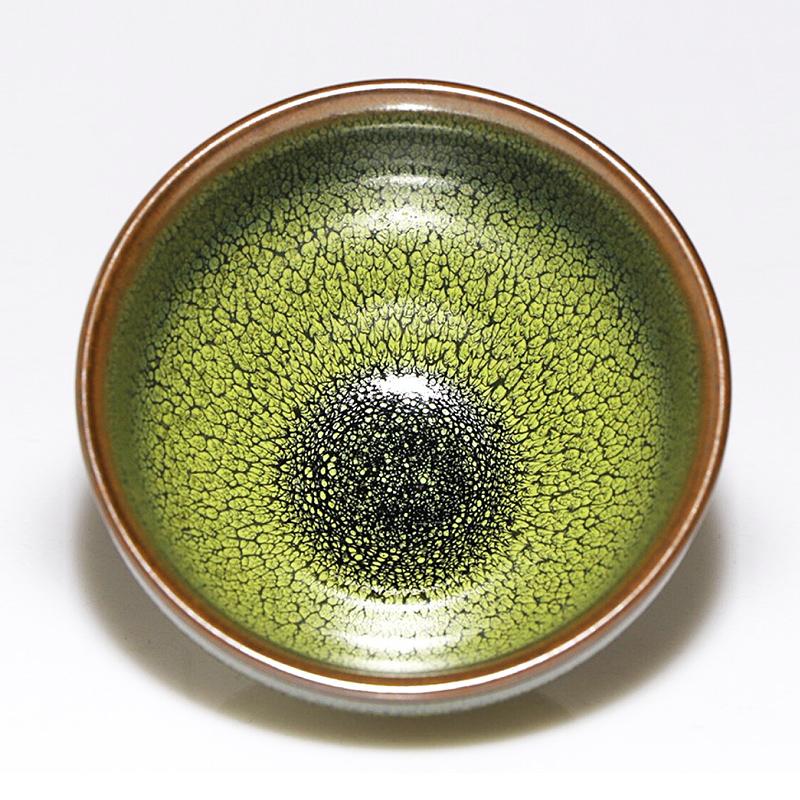 GEEK BAR-https://www.hot-toy.com/