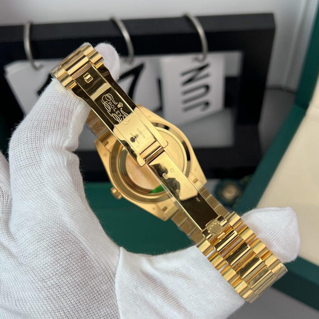Đồng Hồ Rolex Day-Date Bọc Vàng Mặt Số Vàng Champagne GM V2 (9)
