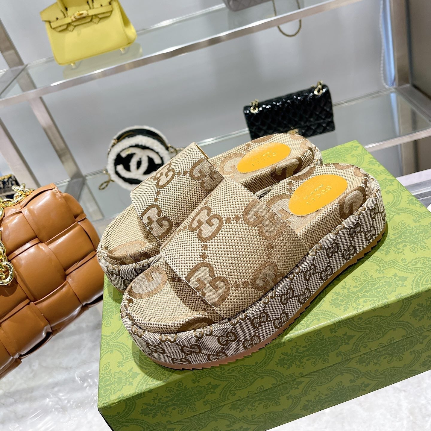 LV MONOGRAM THICK PLATFORM SANDALS IN BEIGE CANVAS、mysite、Cacoeks