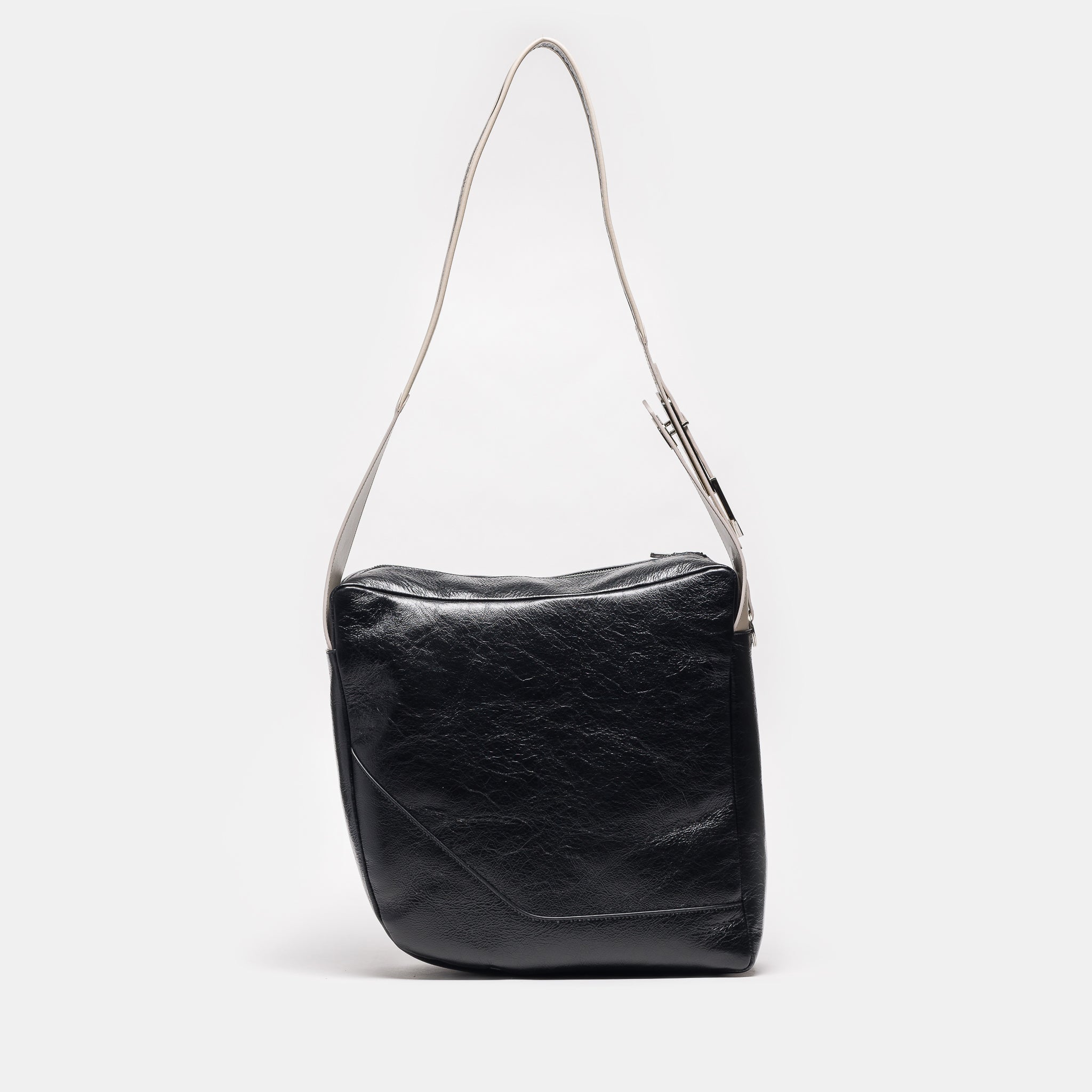 Deultum Leather Bag in Black/Beige