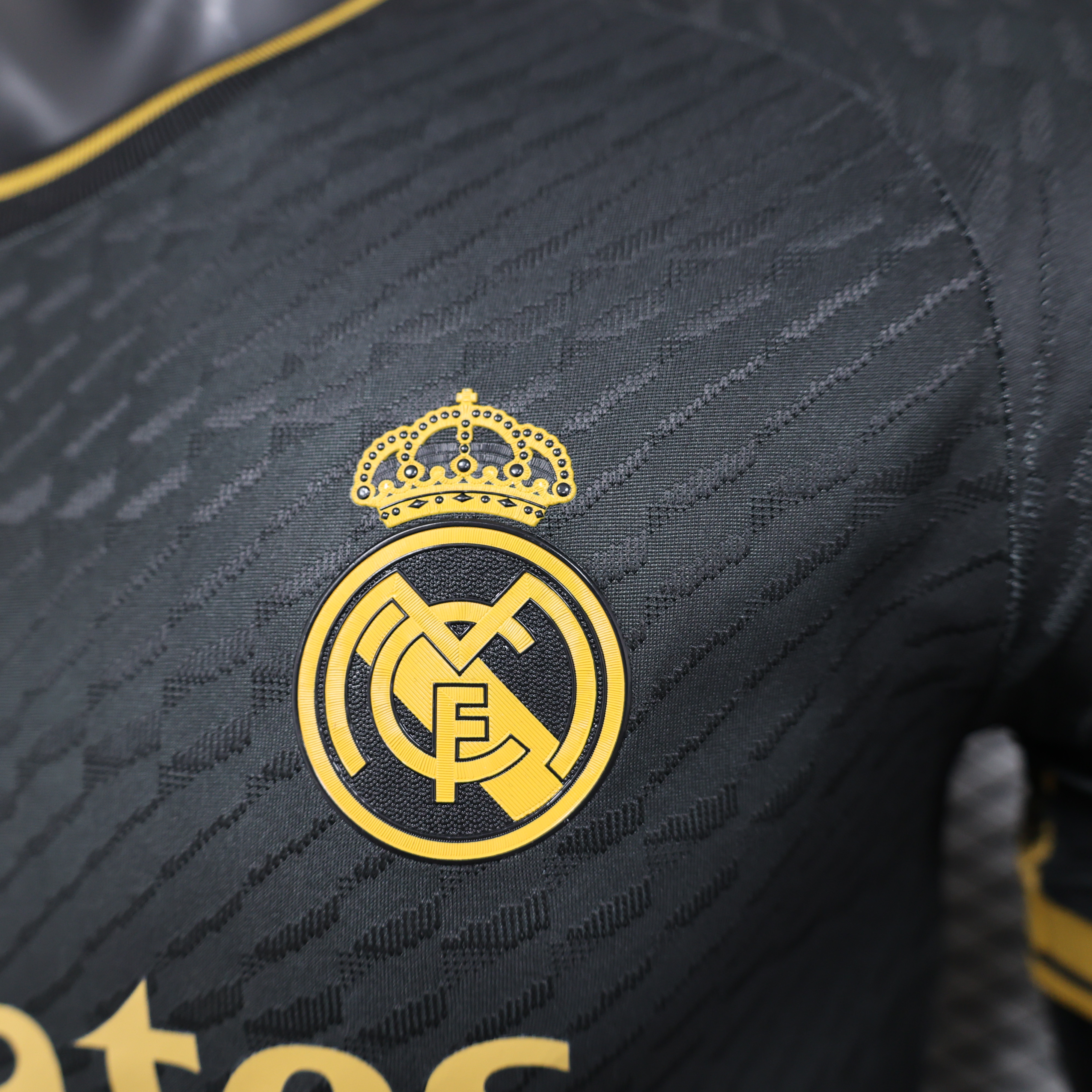 JerseysGala.com | Real Madrid 24-25 Gold Dragon Special Edition Black Jersey - Player Version -Customize Name, Number and Patch | Worldwide Shipping