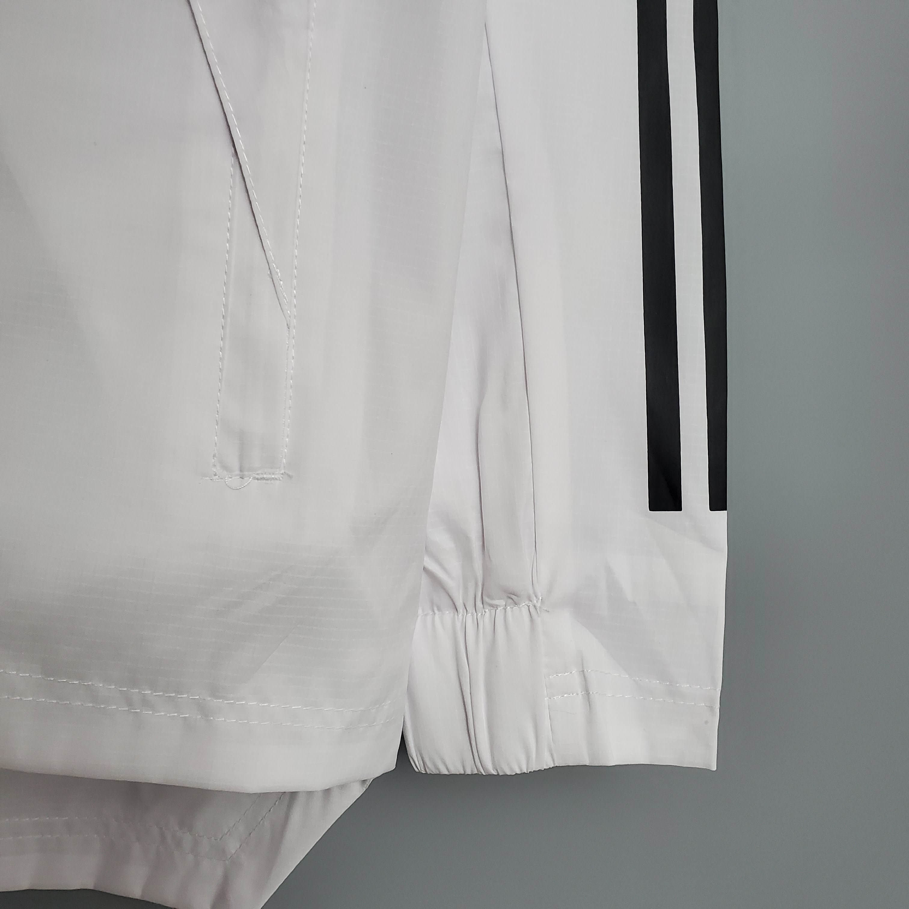 2021 Manchester United Jersey Windbreaker White(Black-Red Edge):football jersey mysite: unitedjerseyfootball 邓江浪:football