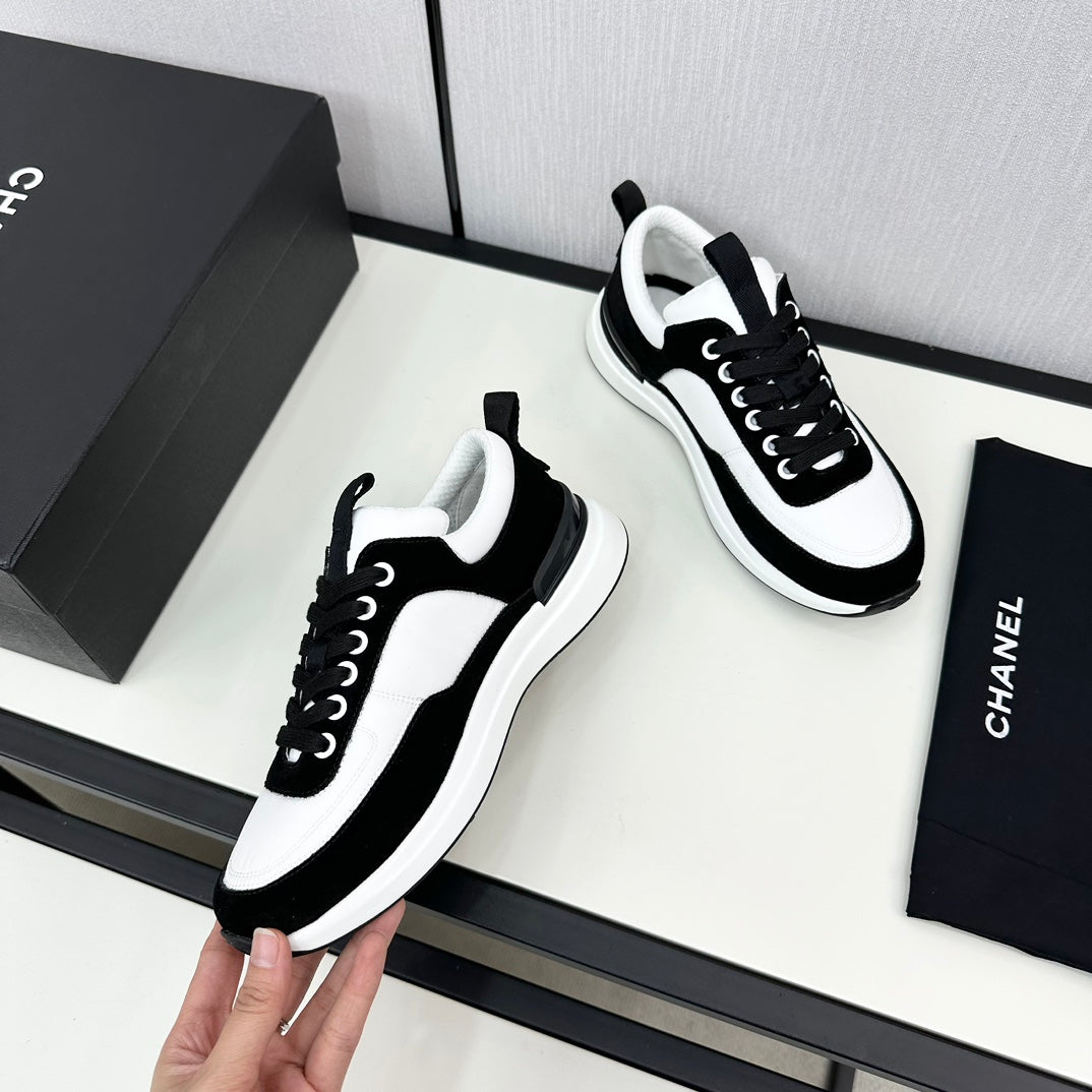 SNEAKER IN BLACK SUEDE AND WHITE CALFSKIN、mysite、Cacoeks