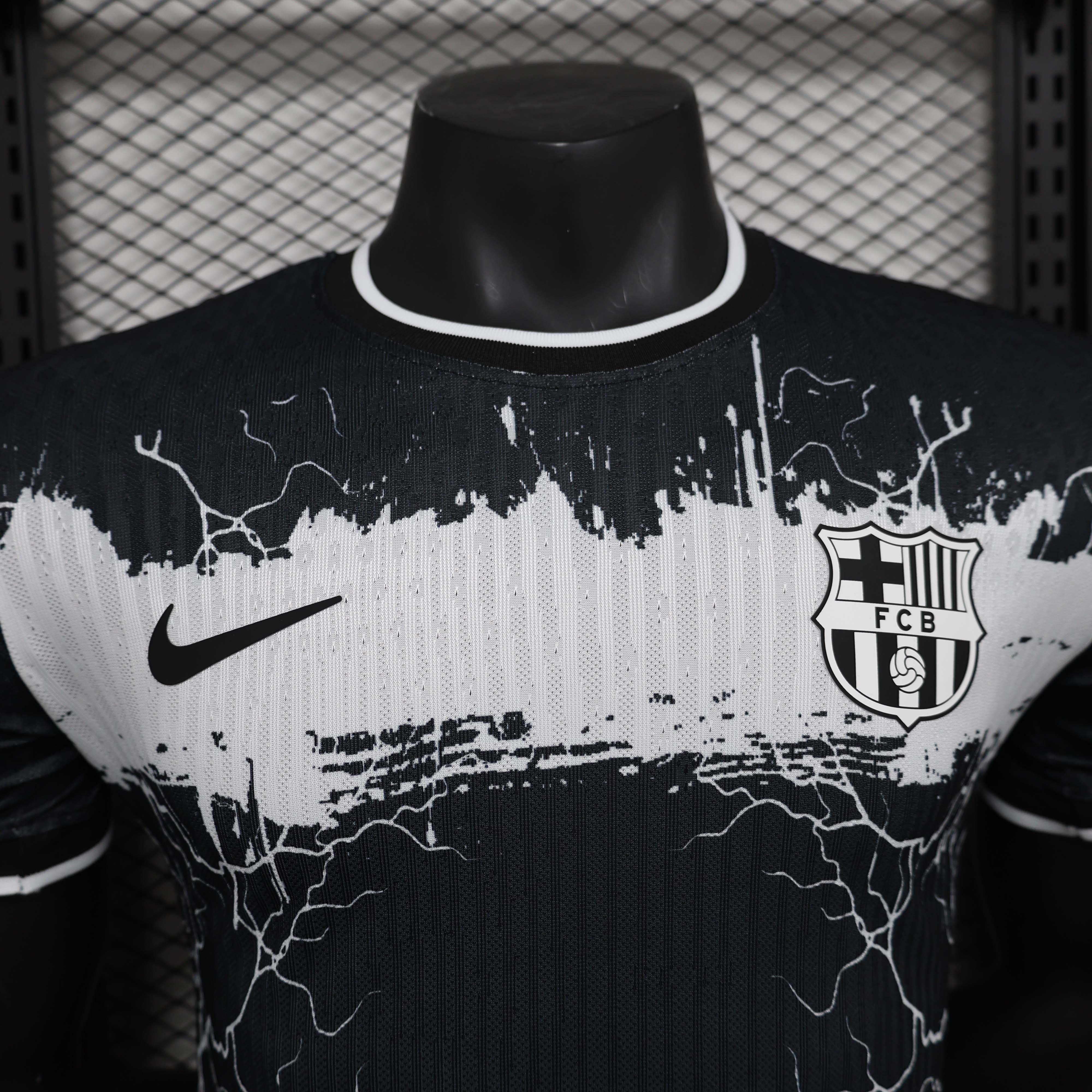 2024/2025 Player Version Barcelona Special Edition Black and White Football Shirt 1:1 Thai Quality:football jersey mysite: unitedjerseyfootball 邓江浪:football