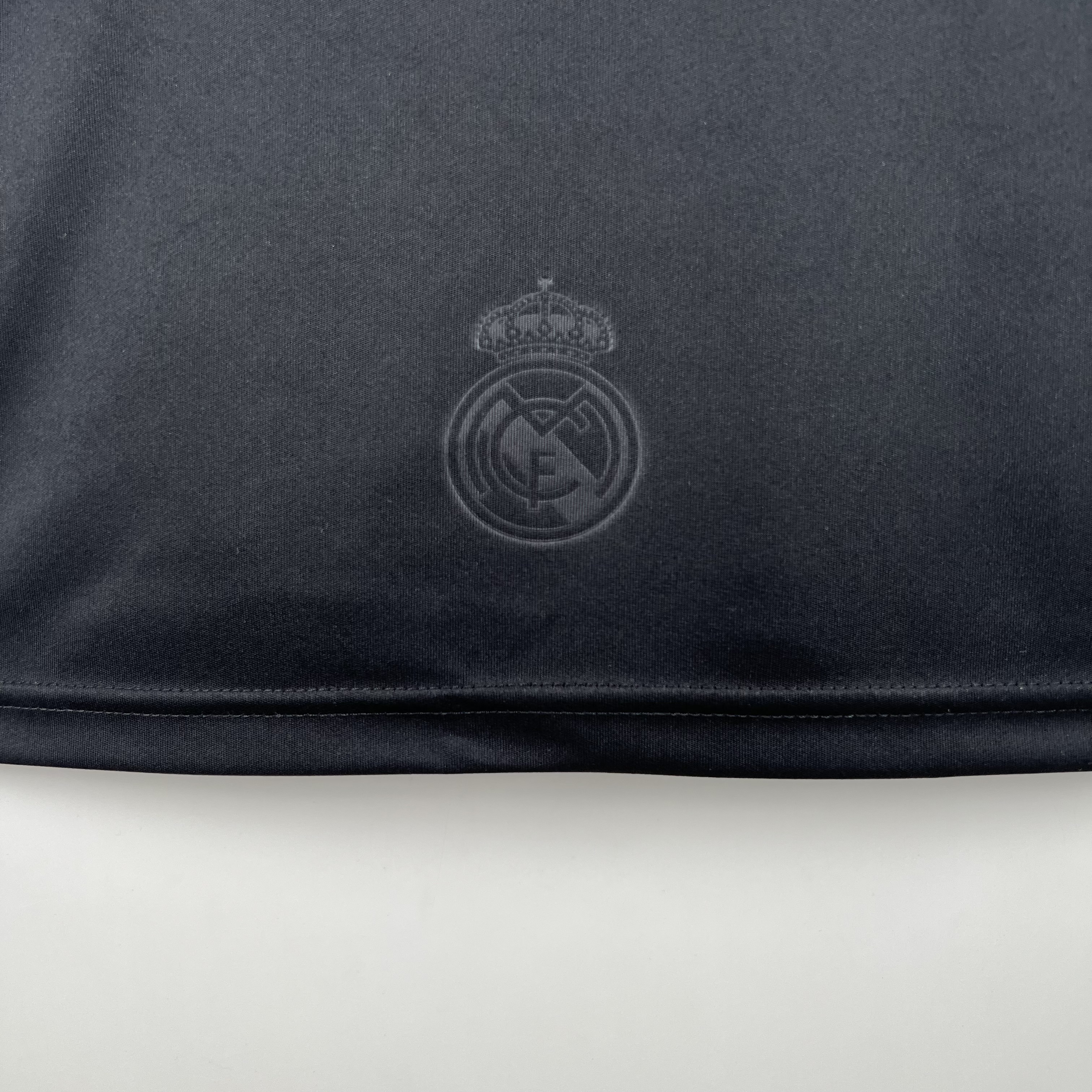 ManixJersey.com | Retro Real Madrid 08-09 Third Jersey -Customize Name, Number and Patch | Worldwide Shipping