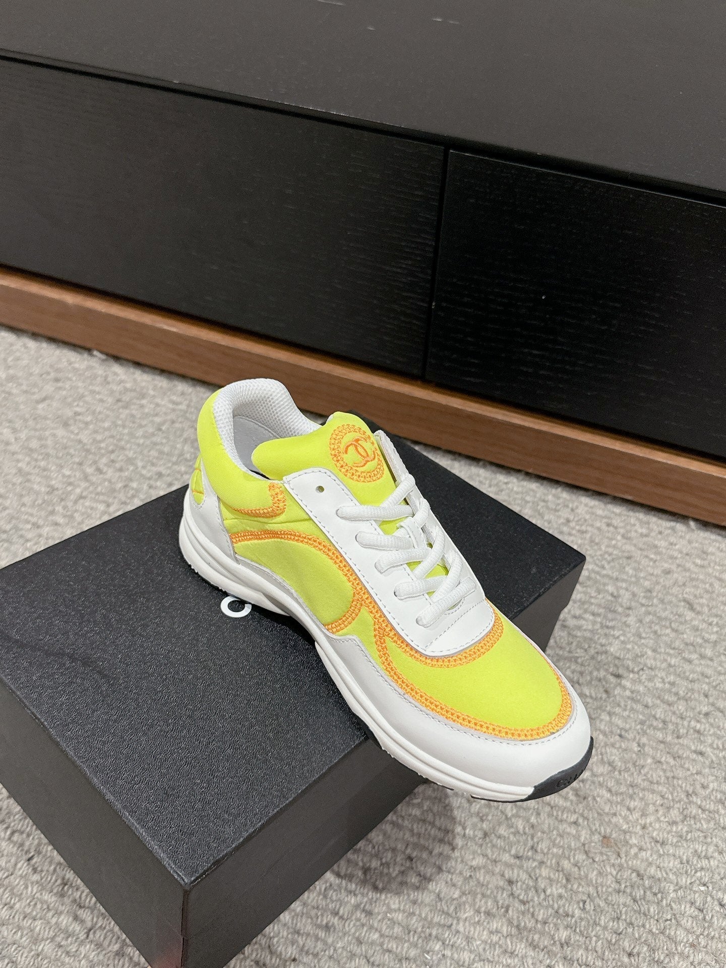 CLASSIC TRAINER IN YELLOW MIX WHITE FABRIC、mysite、Cacoeks