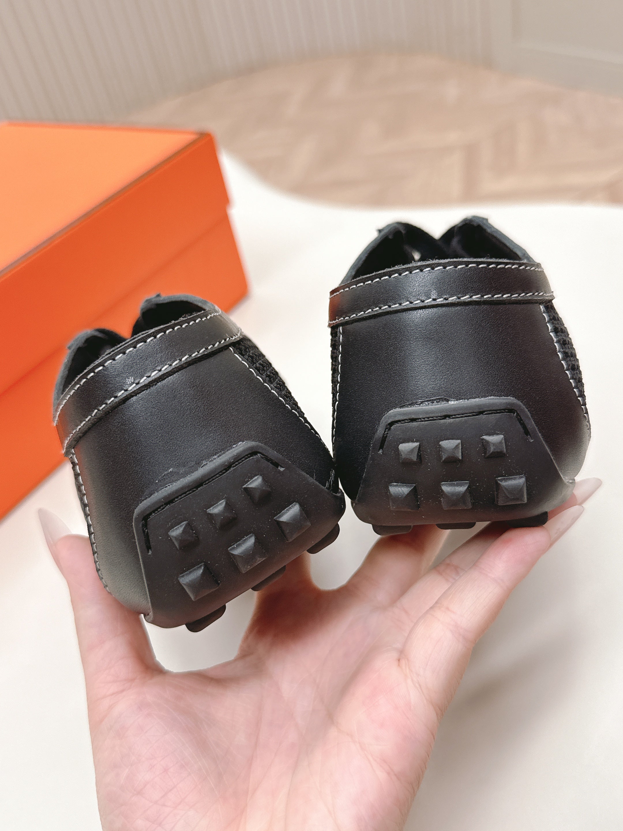 KIGA SNEAKER IN BLACK CROCHET KNIT AND CALFSKIN、mysite、Cacoeks