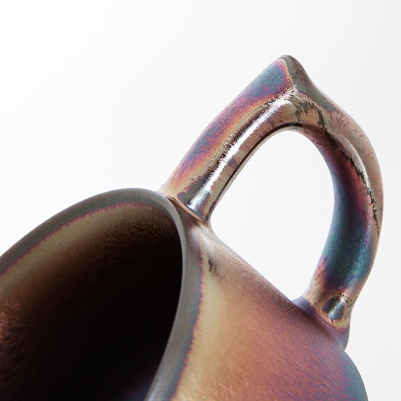 GEEK BAR-https://www.hot-toy.com/