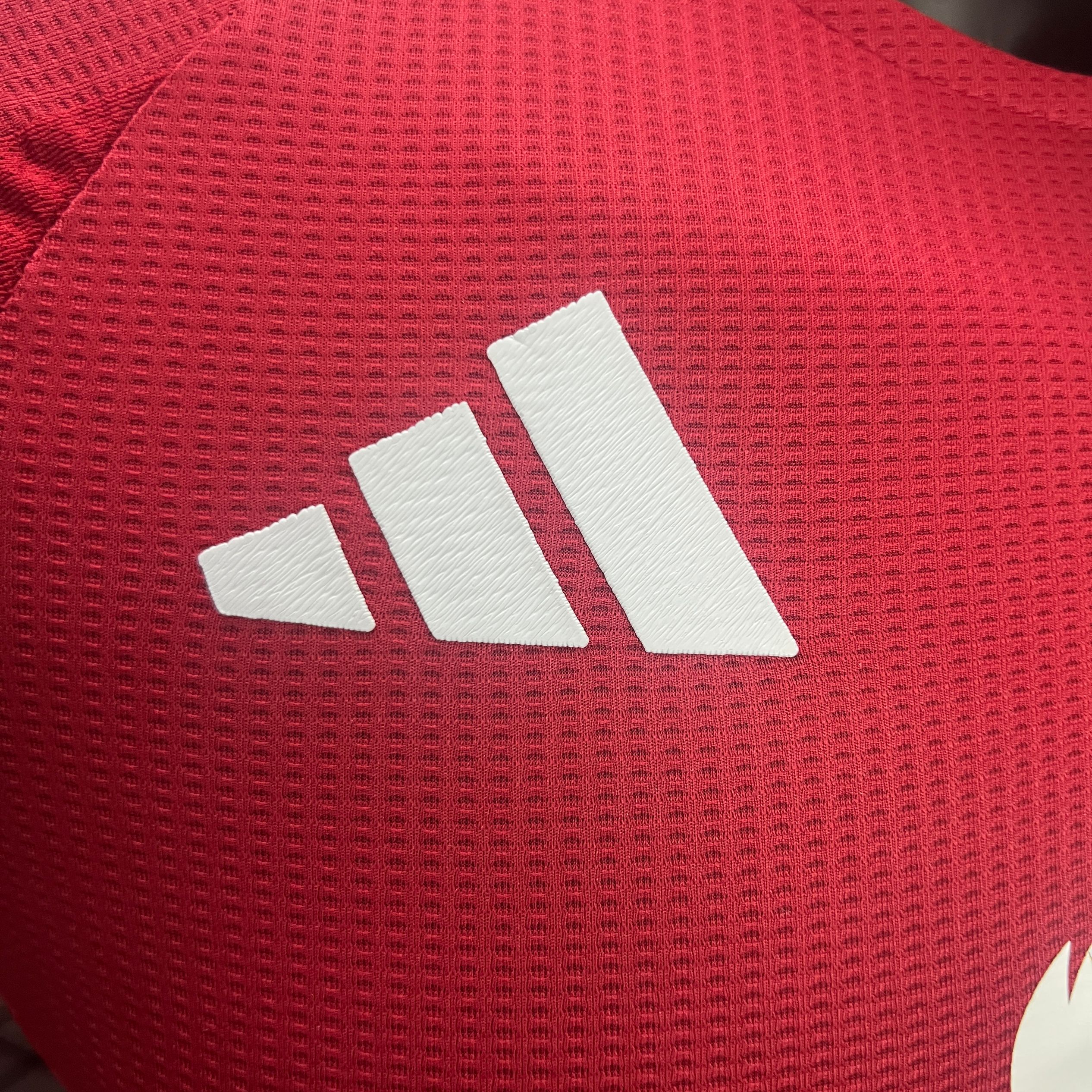 ManixJersey.com | Manchester United 24-25 Home Long Sleeve Jersey - Player Version -Customize Name, Number and Patch | Worldwide Shipping