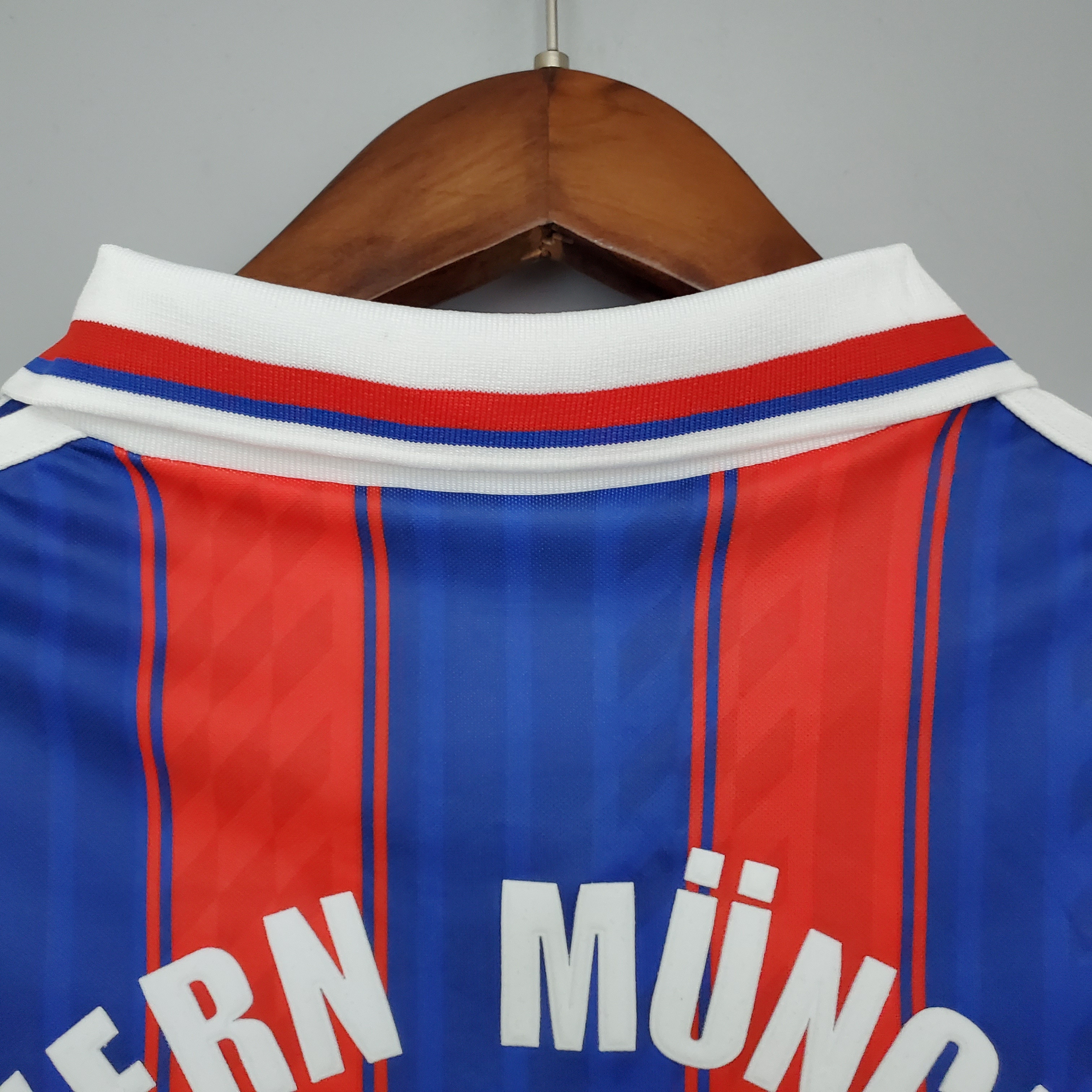 ManixJersey.com | Retro Bayern Munich 95-97 Home Stadium Jersey -Customize Name, Number and Patch | Worldwide Shipping