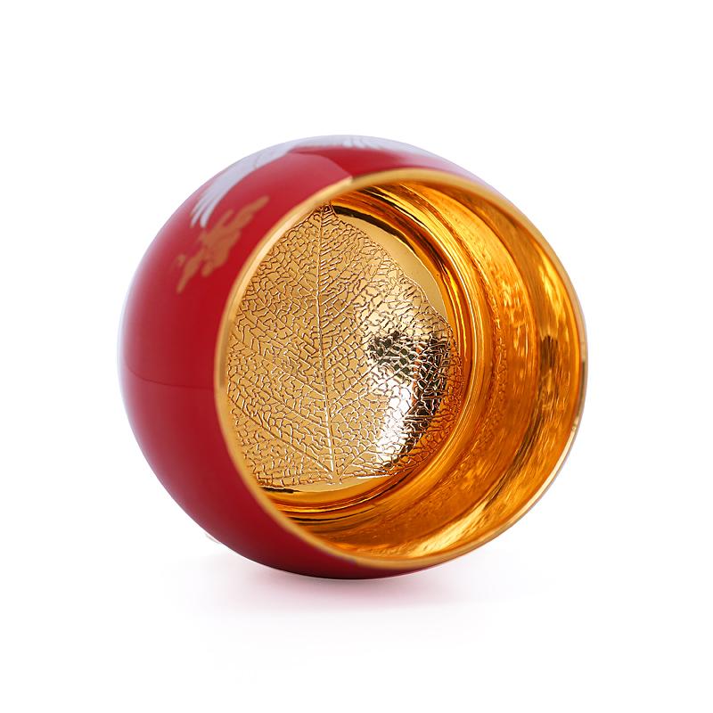 GEEK BAR-https://www.hot-toy.com/