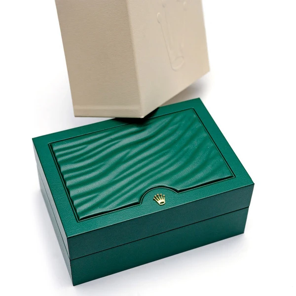 兼职  林炎: luxecystore