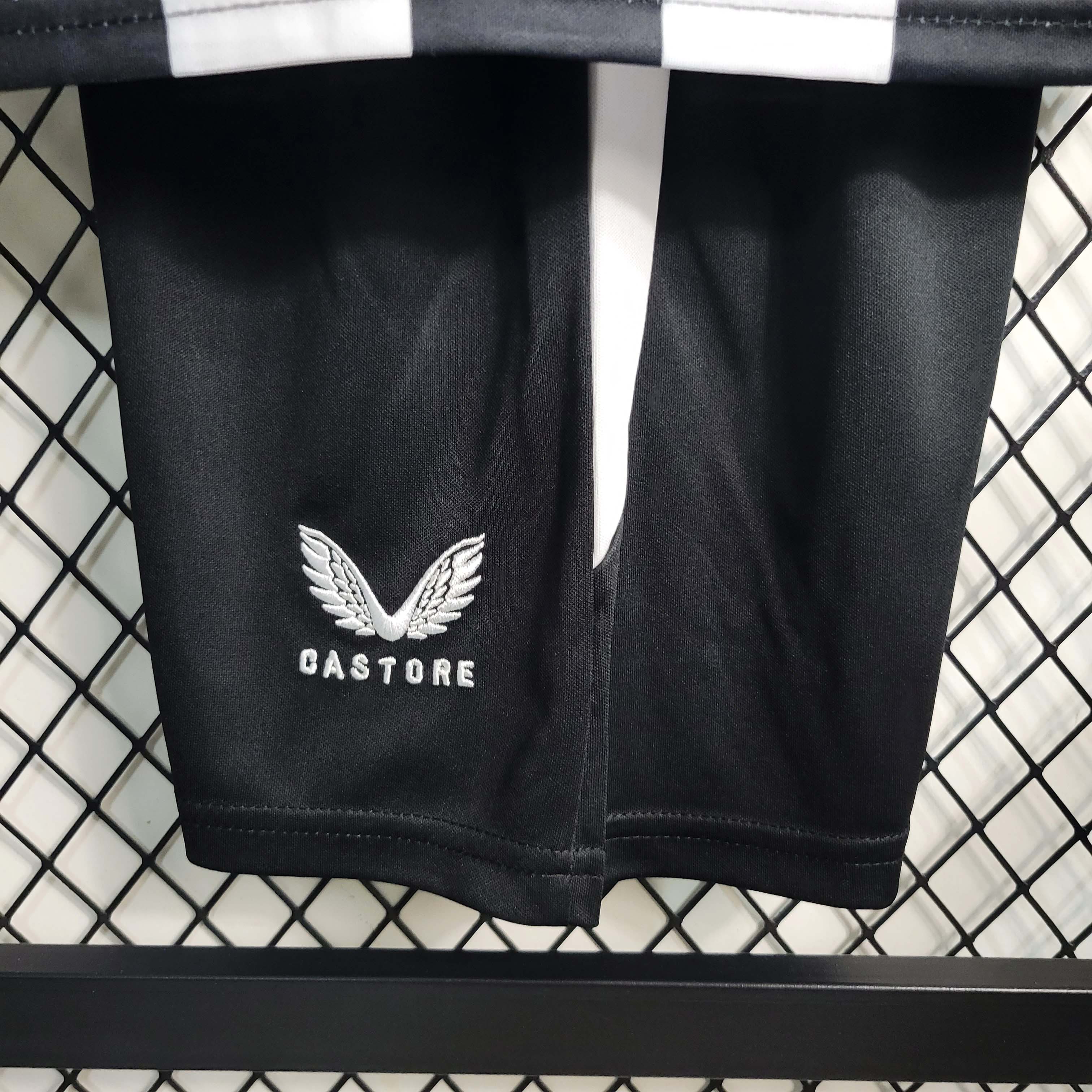 2023/2024 Newcastle United Home Football Jersey Shirt 1:1 Thai Quality Kids Size:football jersey mysite: unitedjerseyfootball 邓江浪:football